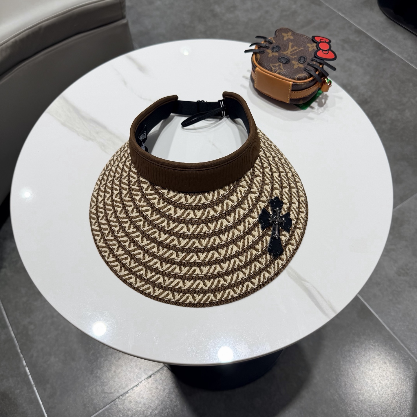 克罗心新款空顶草帽，草制作，轻盈百搭，头围57cm