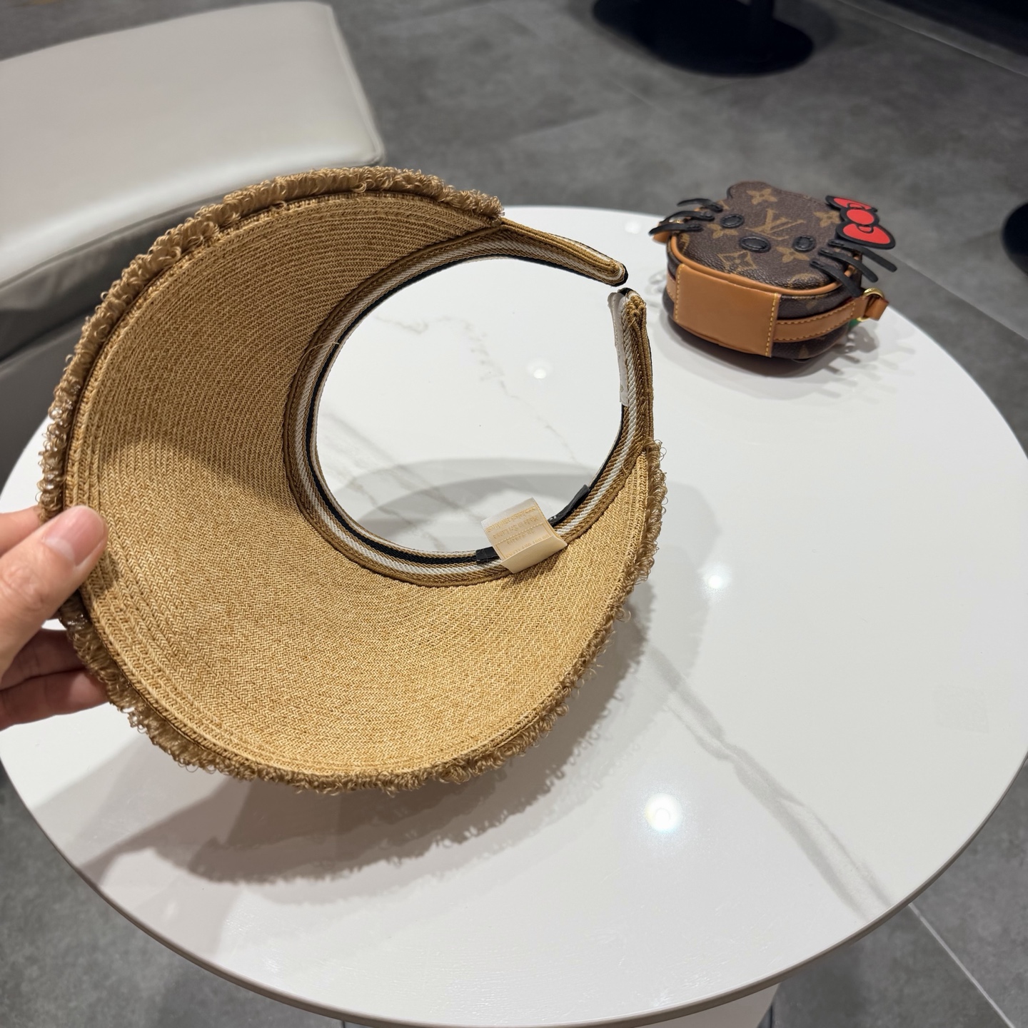 FD芬迪2026空顶鸭舌帽，遮阳帽，鸭舌帽，原单品质