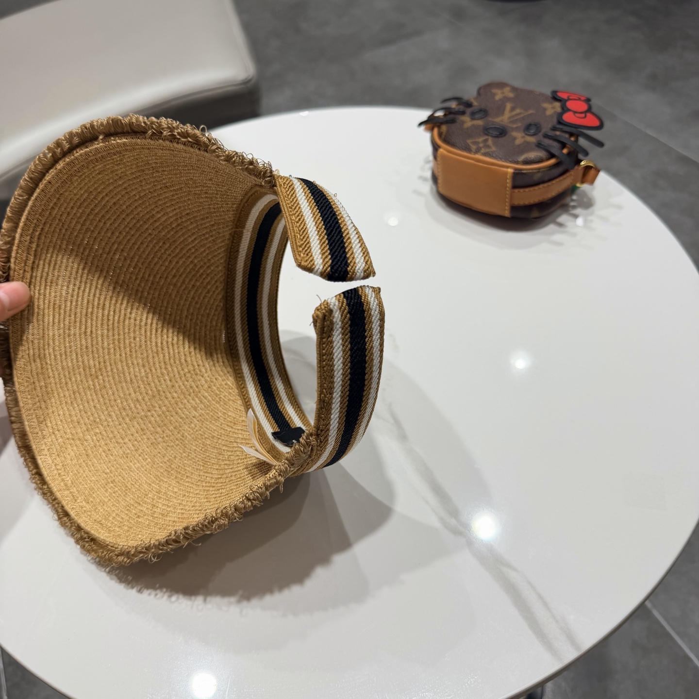 FD芬迪2026空顶鸭舌帽，遮阳帽，鸭舌帽，原单品质