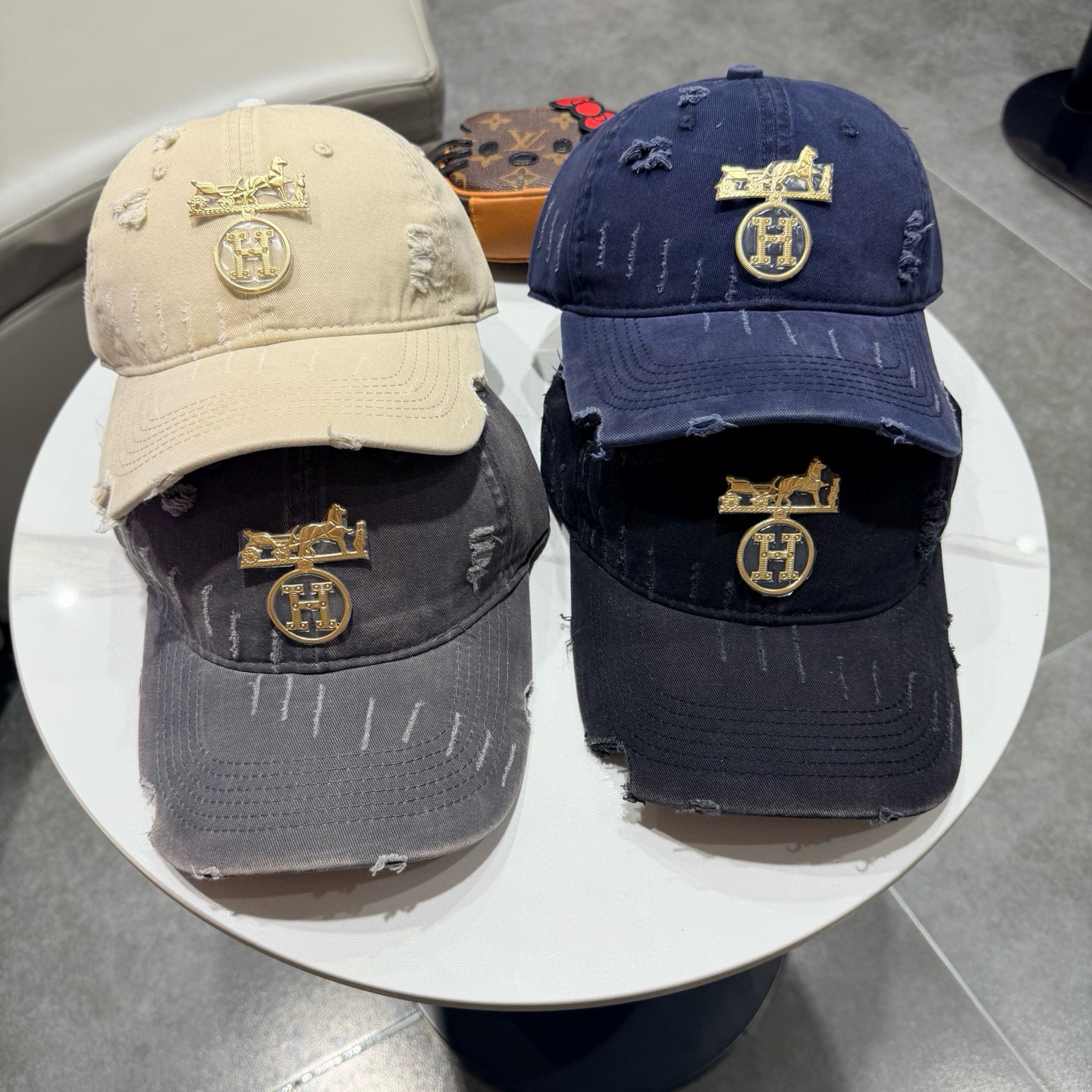 爱马仕Hermes 2026新品经典款 棒球帽🎩 原单品质 火爆来袭。 工艺非常精美[爱心] 高档大气上