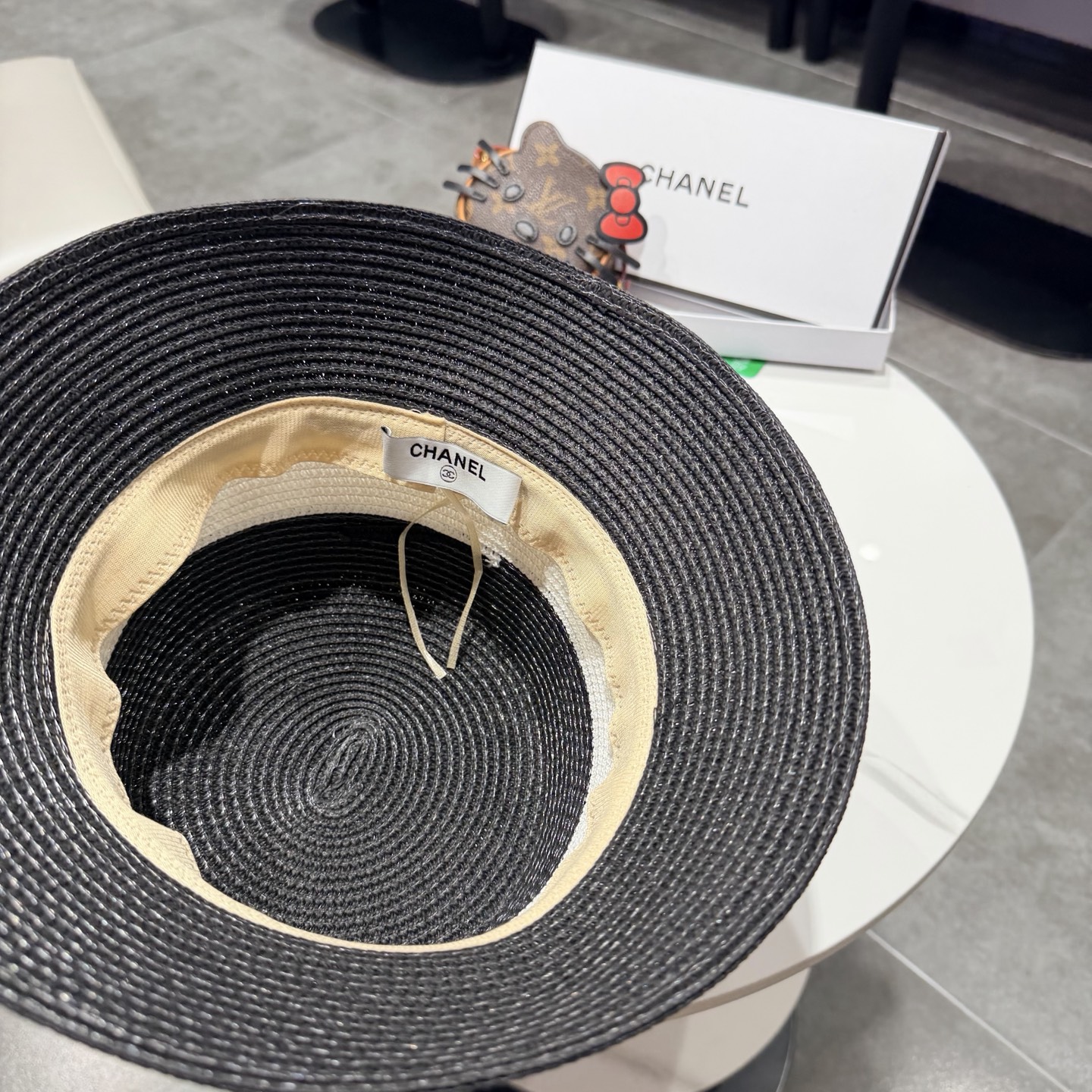 CHANEL香奈儿2026新款水桶草帽 夏天海边首选～新款材质编织而成～质感满分💯