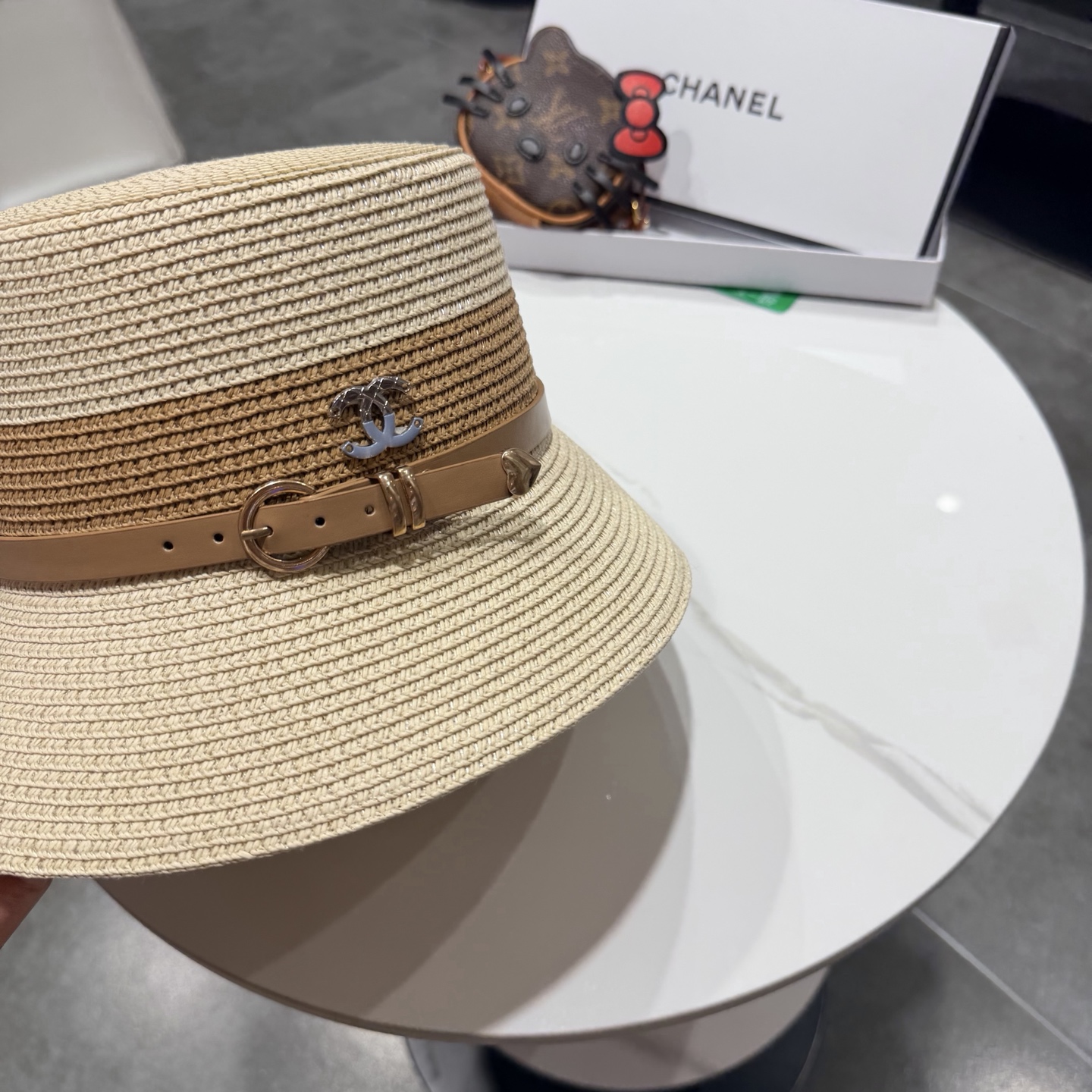 CHANEL香奈儿2026新款水桶草帽 夏天海边首选～新款材质编织而成～质感满分💯