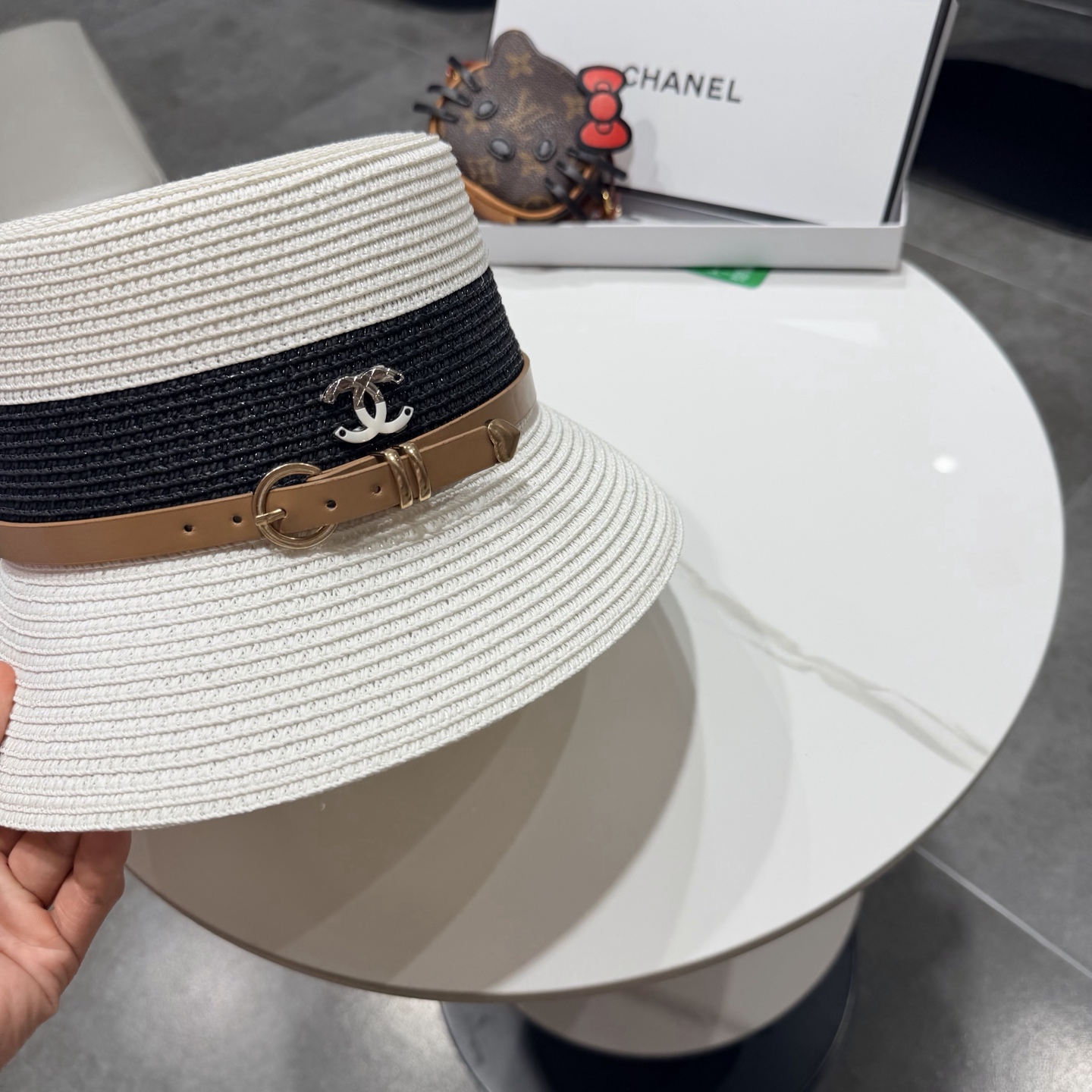 CHANEL香奈儿2026新款水桶草帽 夏天海边首选～新款材质编织而成～质感满分💯