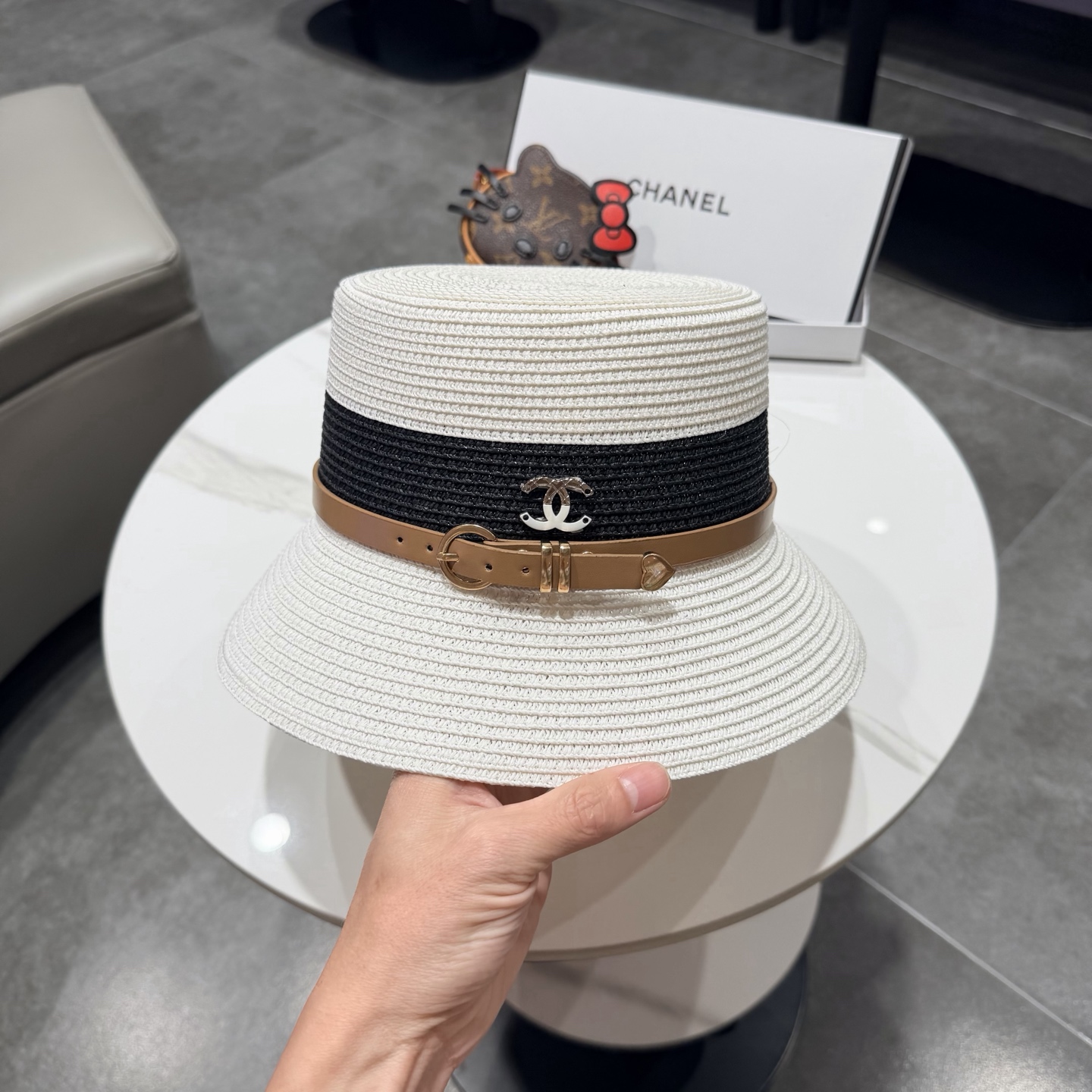 CHANEL香奈儿2026新款水桶草帽 夏天海边首选～新款材质编织而成～质感满分💯