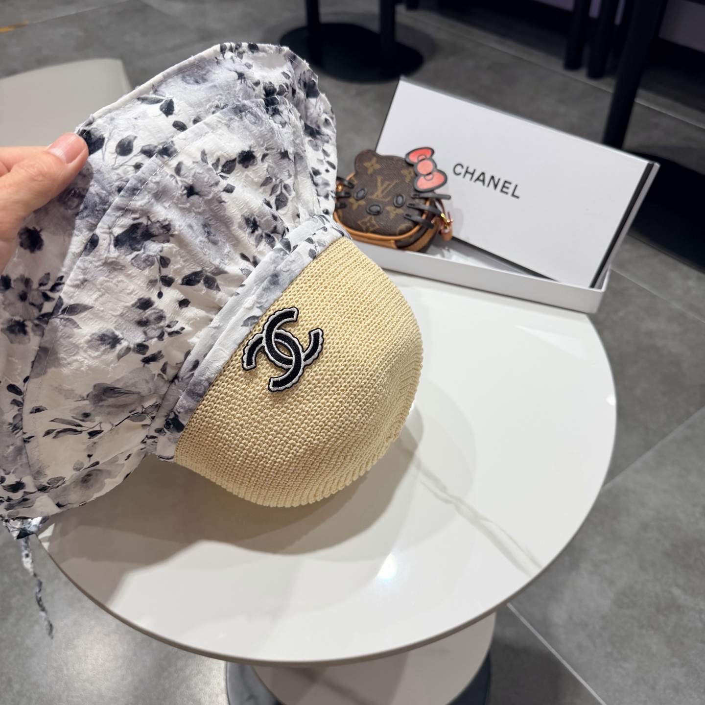 chanel遮阳帽女夏季海边度假可折叠大帽檐渔夫帽可当包包防紫外线太阳帽