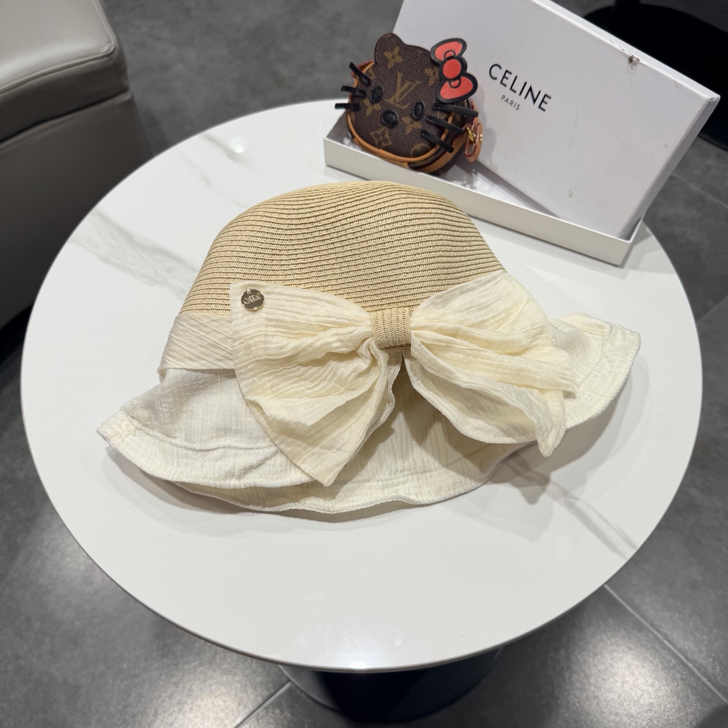 赛琳celine蝴蝶结渔夫帽女春夏遮阳防晒盆帽布草拼接太阳帽大帽檐显脸小