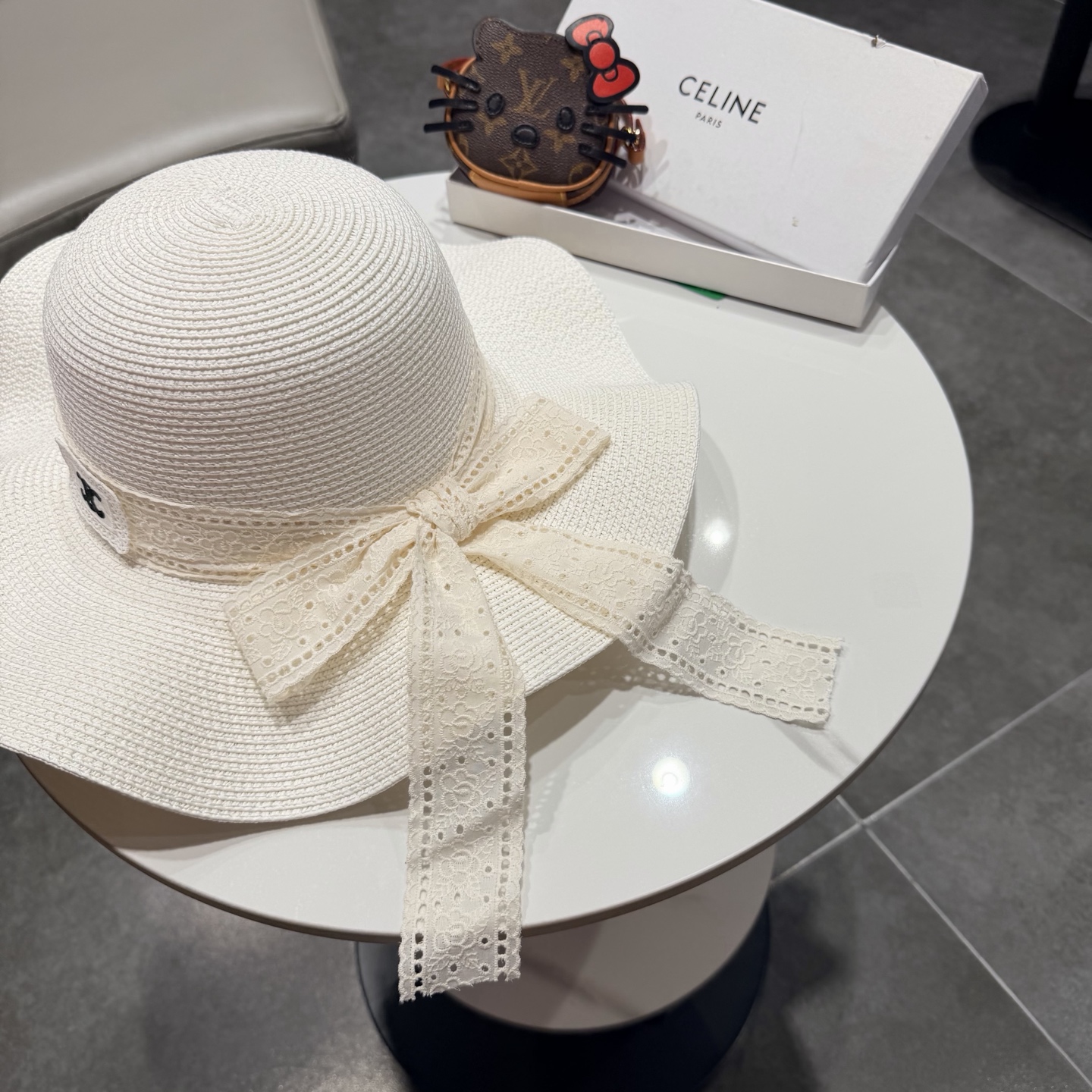 Celine赛琳新款草帽，头围57cm