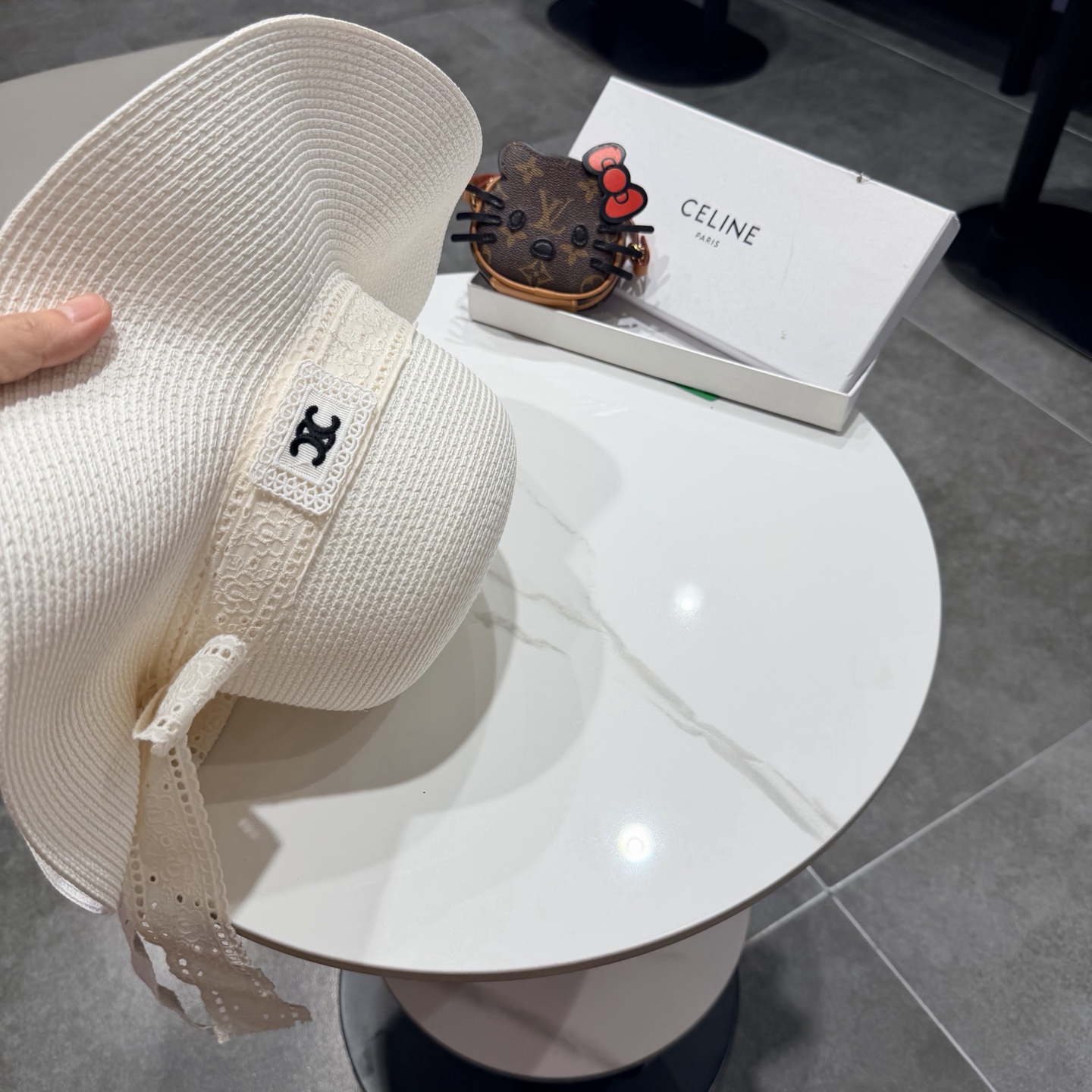 Celine赛琳新款草帽，头围57cm