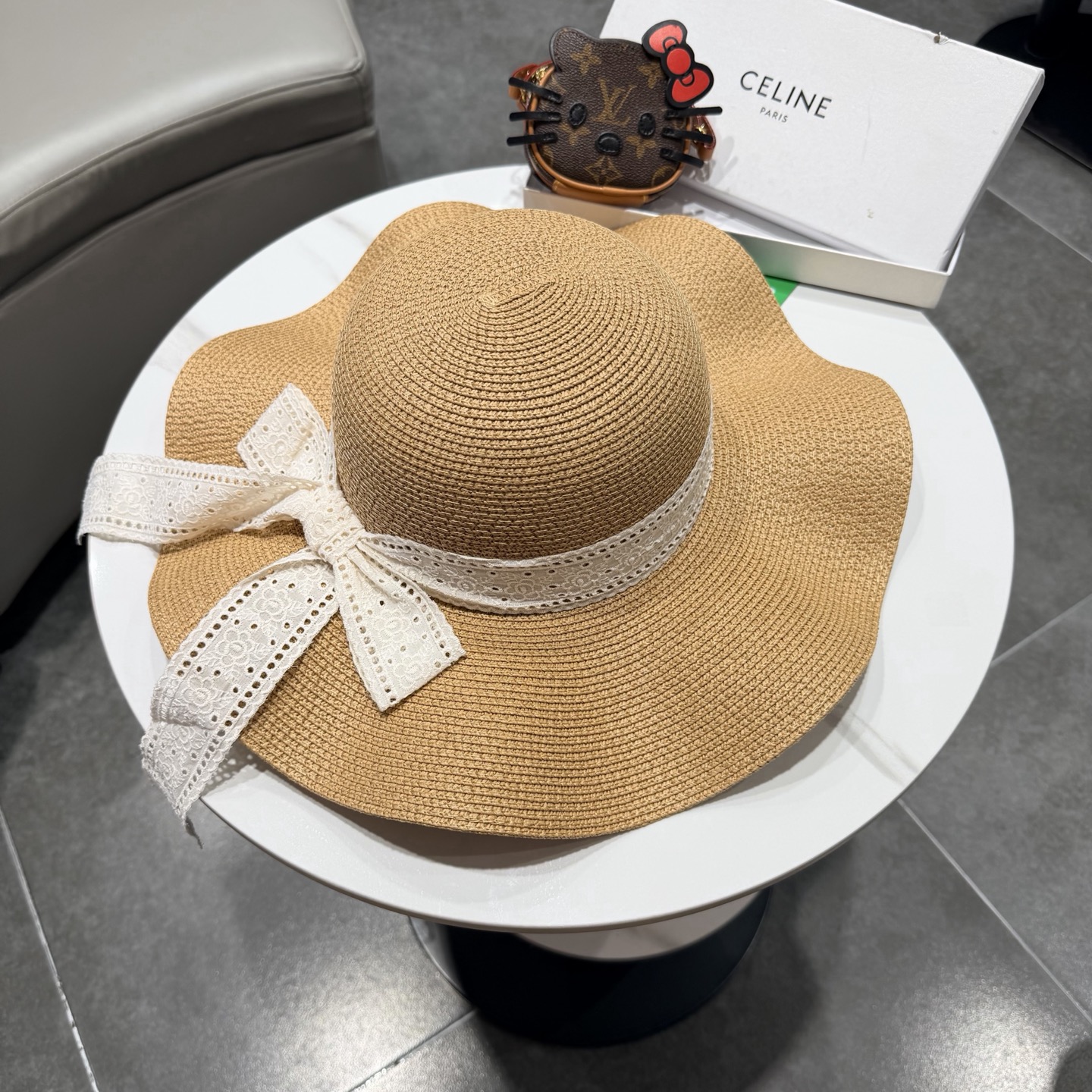 Celine赛琳新款草帽，头围57cm