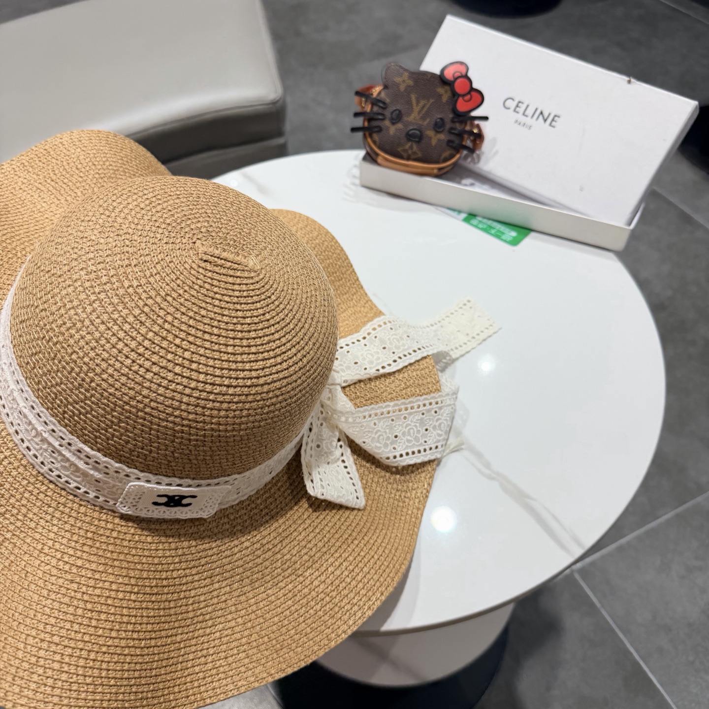 Celine赛琳新款草帽，头围57cm