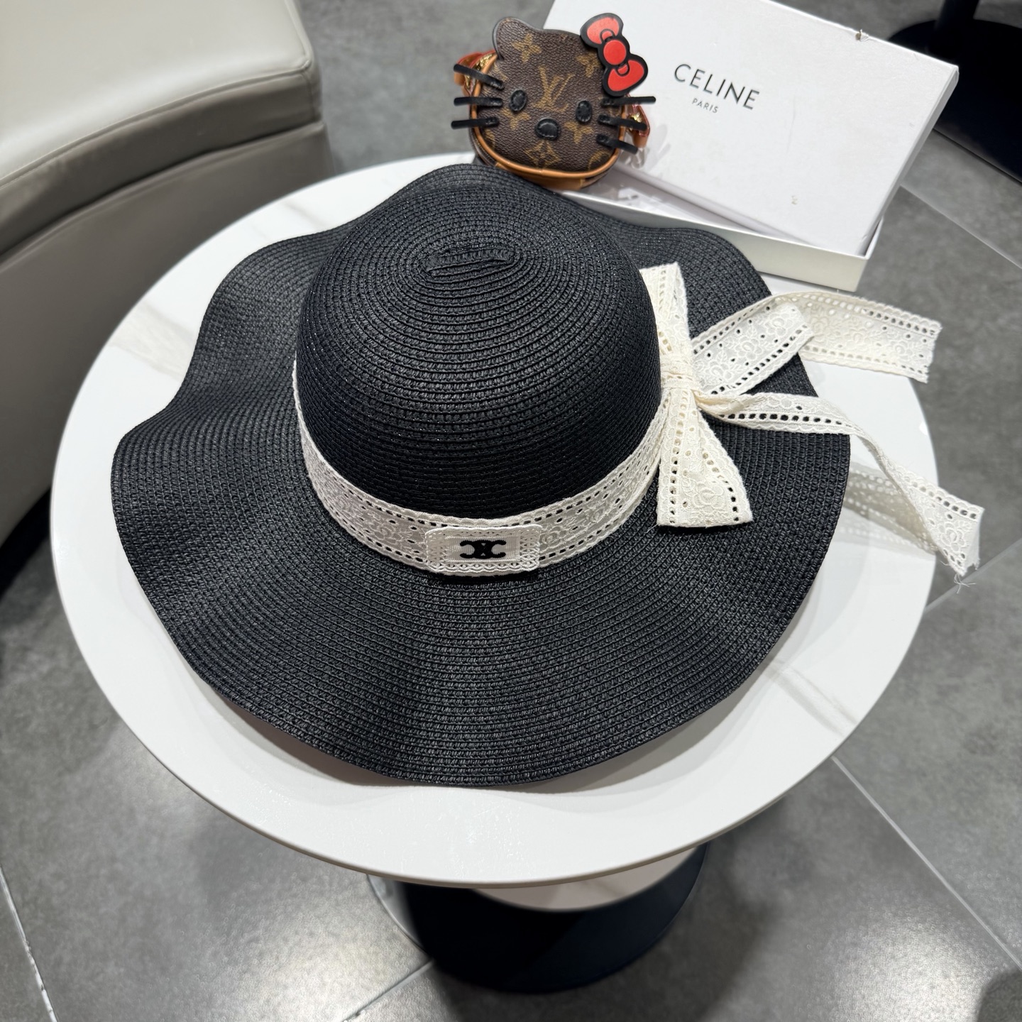 Celine赛琳新款草帽，头围57cm