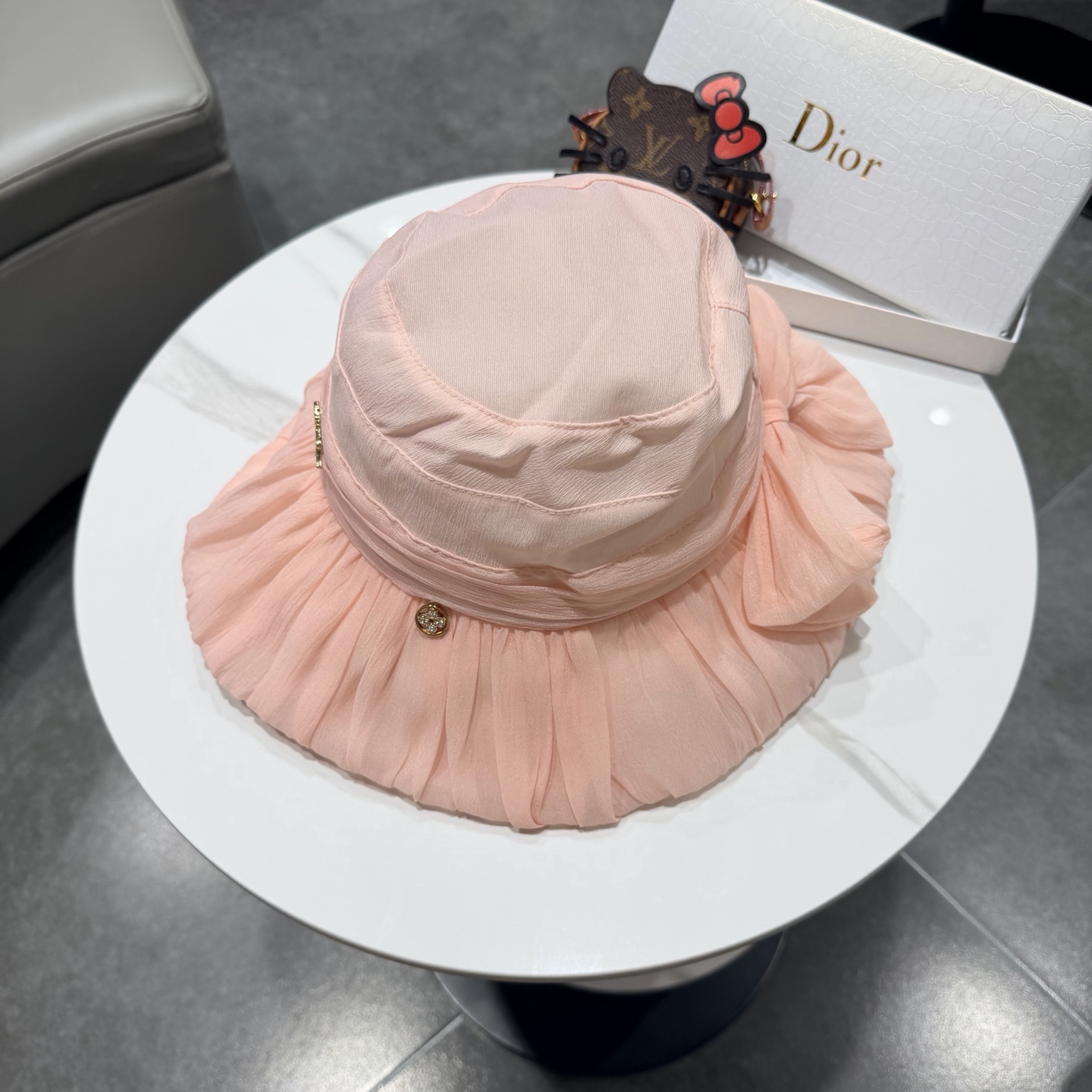 【DIOR迪奥】新款走量简约渔夫帽，新款出货，大牌款超好搭配，赶紧入手！