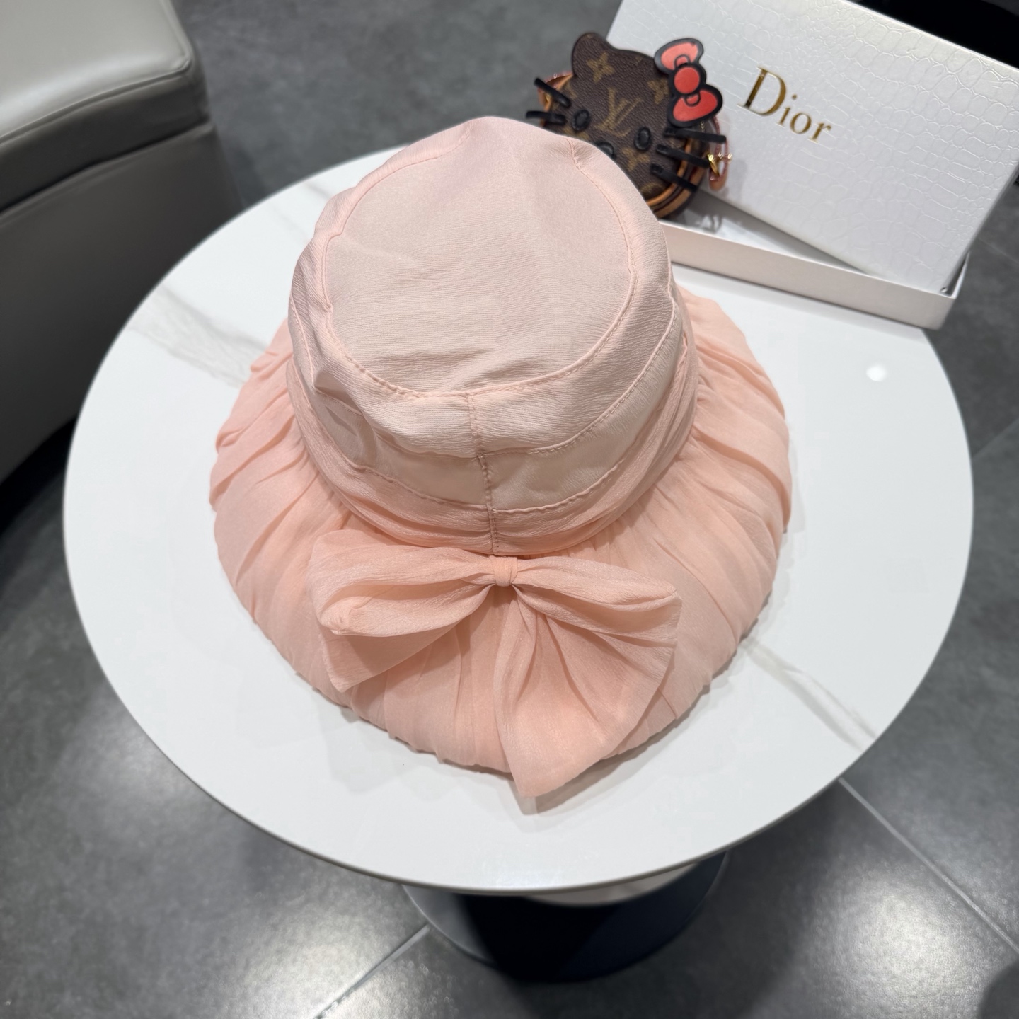 【DIOR迪奥】新款走量简约渔夫帽，新款出货，大牌款超好搭配，赶紧入手！