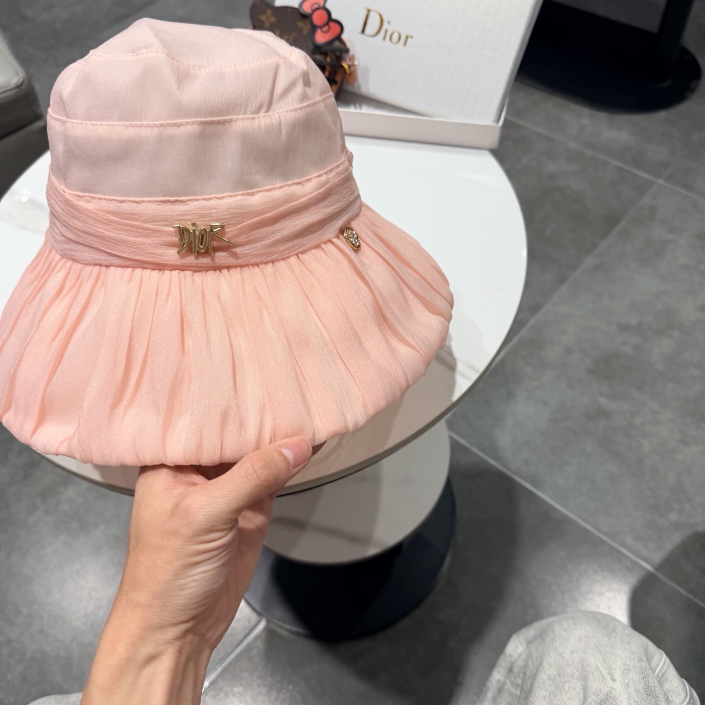 【DIOR迪奥】新款走量简约渔夫帽，新款出货，大牌款超好搭配，赶紧入手！