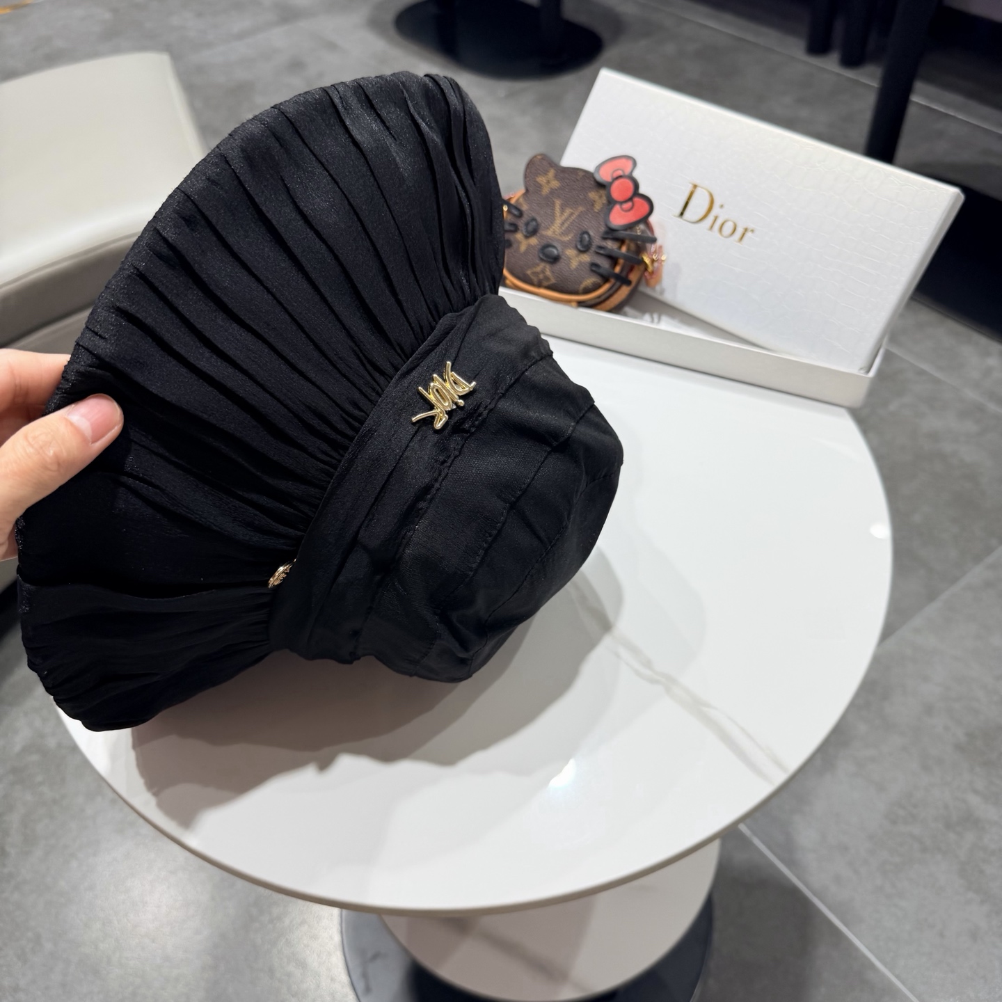 【DIOR迪奥】新款走量简约渔夫帽，新款出货，大牌款超好搭配，赶紧入手！