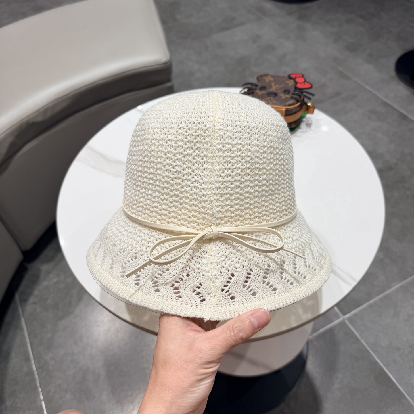 LV路易威登春夏白色镂空针织渔夫帽女防晒遮阳盆帽百搭显脸小日系文艺风帽子