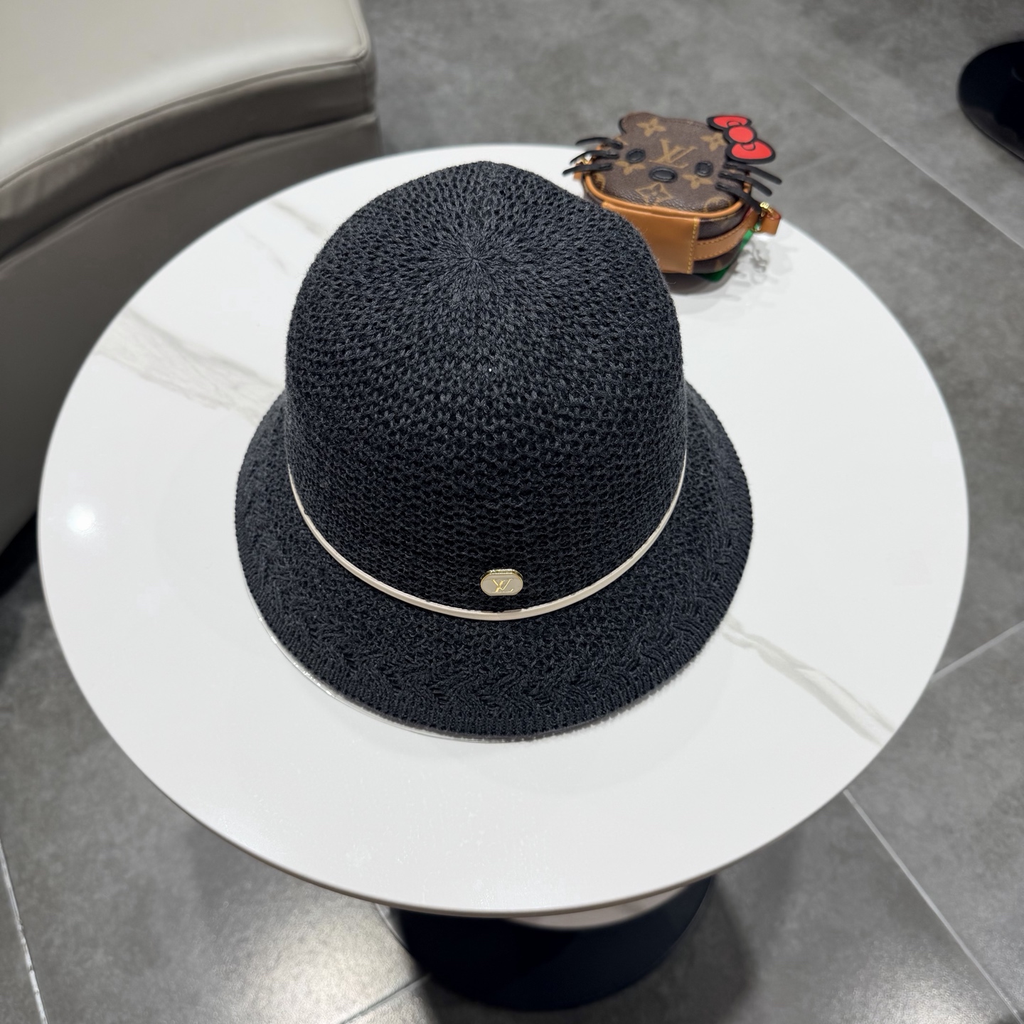 LV路易威登春夏白色镂空针织渔夫帽女防晒遮阳盆帽百搭显脸小日系文艺风帽子