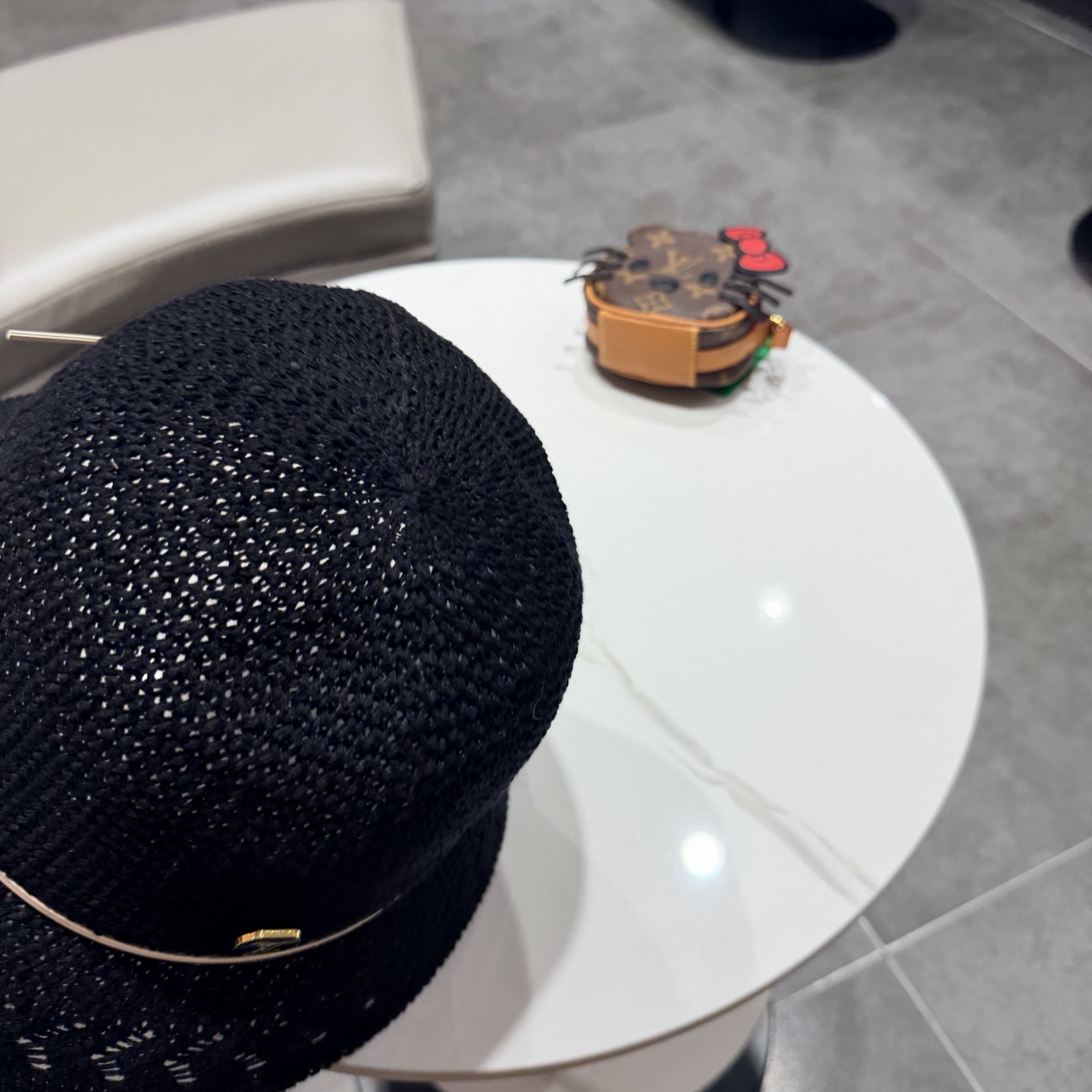 LV路易威登春夏白色镂空针织渔夫帽女防晒遮阳盆帽百搭显脸小日系文艺风帽子