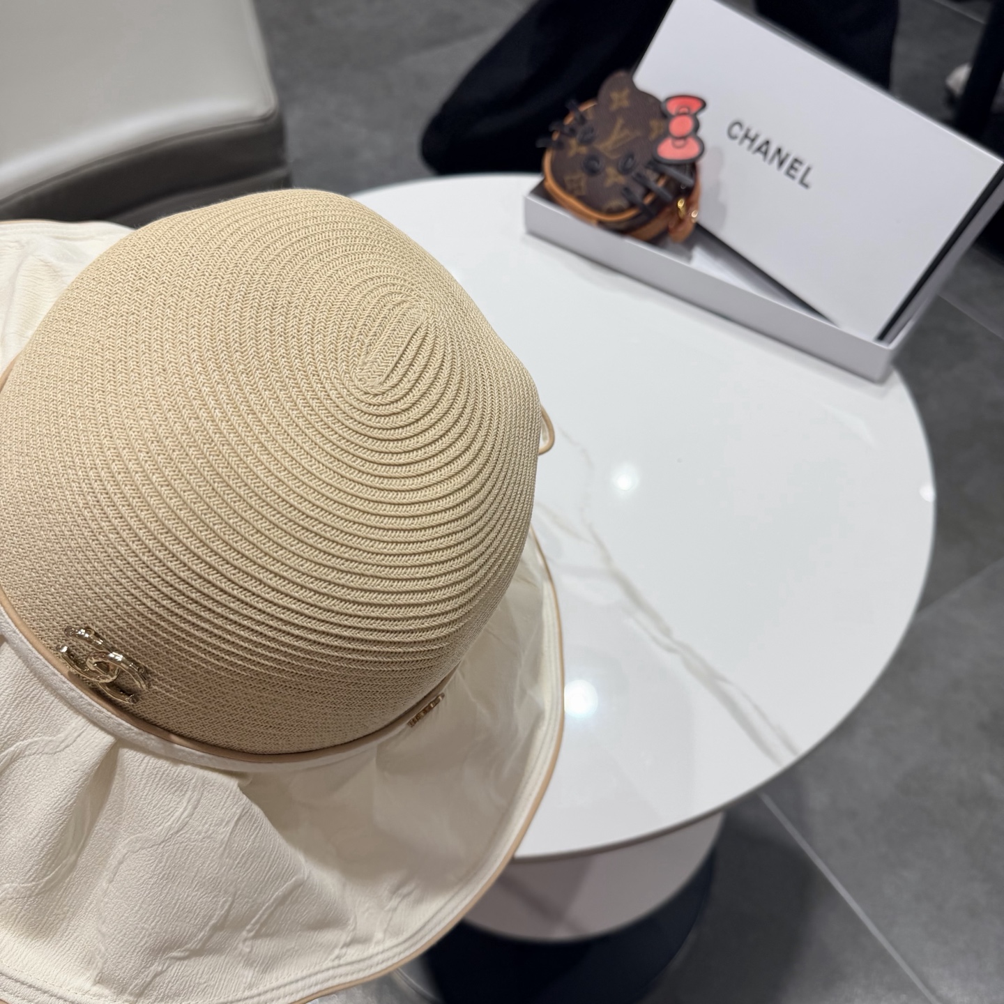 chanel香奈儿2026新款夏季防晒大檐草编渔夫帽女防紫外线遮阳帽沙滩度假防晒帽