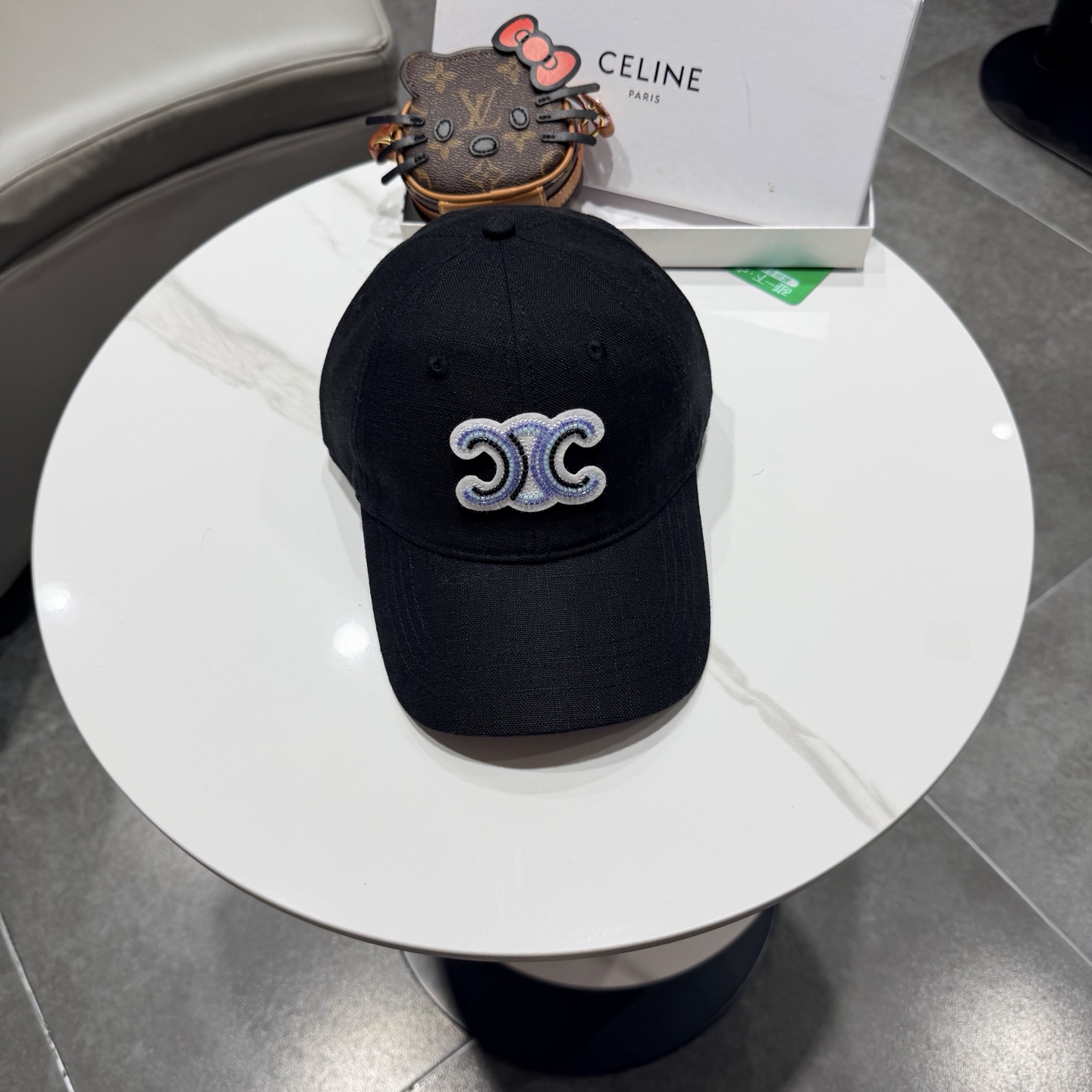 【CELINE赛琳】新款经典休闲潮流款 棒球帽日韩风格，随便搭配都超好看！出门旅游，绝对要入手的一款