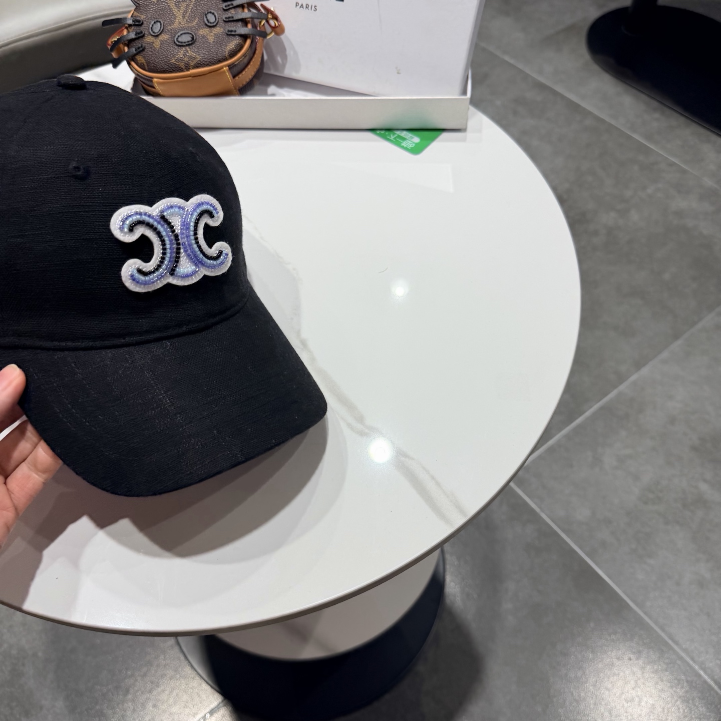 【CELINE赛琳】新款经典休闲潮流款 棒球帽日韩风格，随便搭配都超好看！出门旅游，绝对要入手的一款