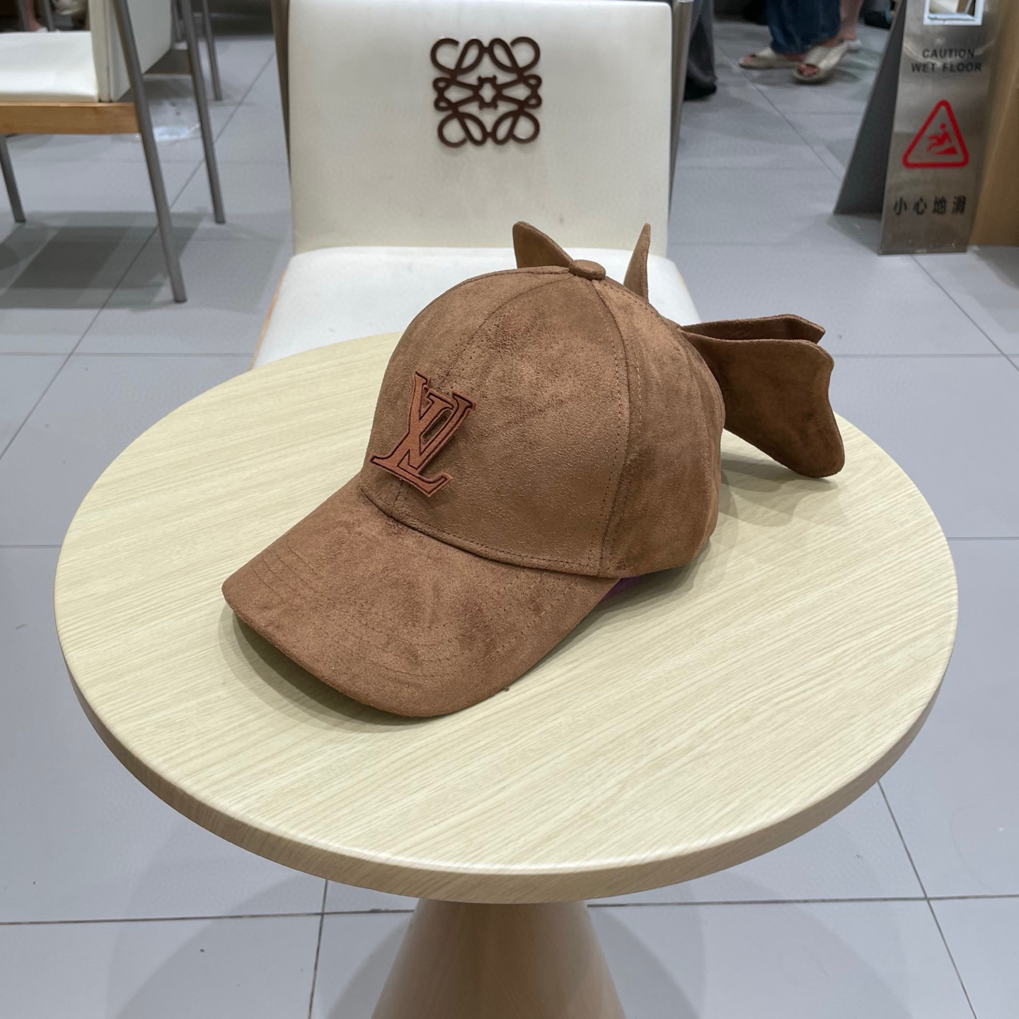 🧢路易威登棒球帽 LouisVuitton设计款蝴蝶结棒球帽鹿茸皮硬顶显瘦帽子女秋冬减龄有型显瘦鸭舌帽
