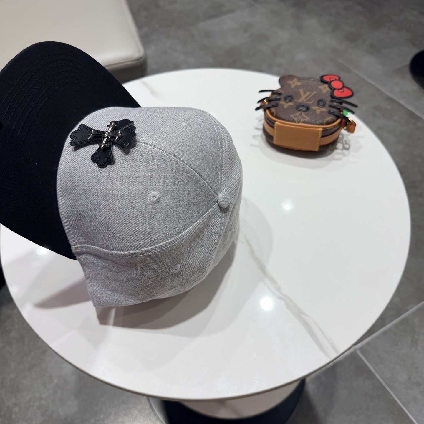 【克罗心】新款经典休闲潮流款 棒球帽日韩风格，随便搭配都超好看！出门旅游，绝对要入手的一款