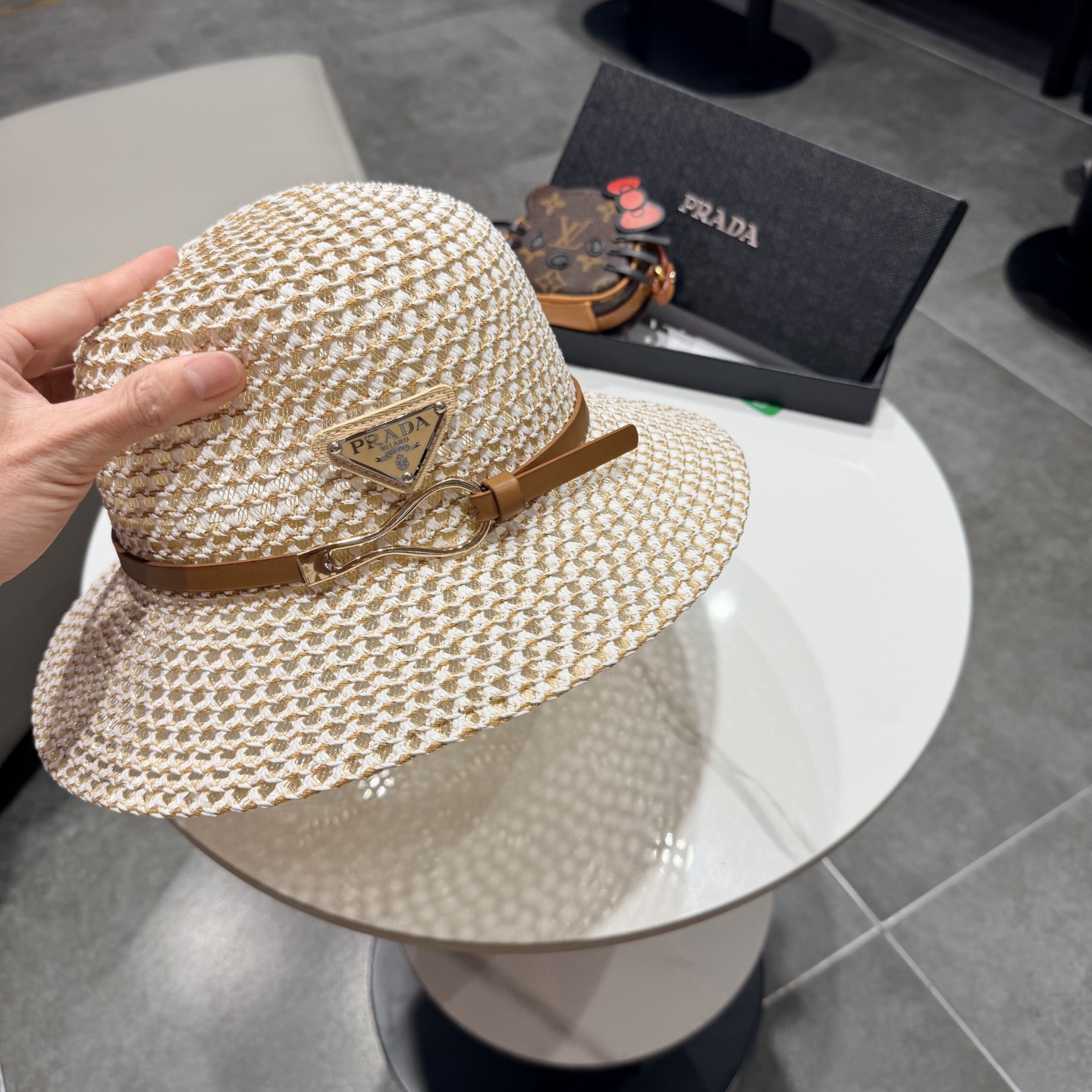 普拉达2026夏款礼帽，草帽，小清新 头围57cm