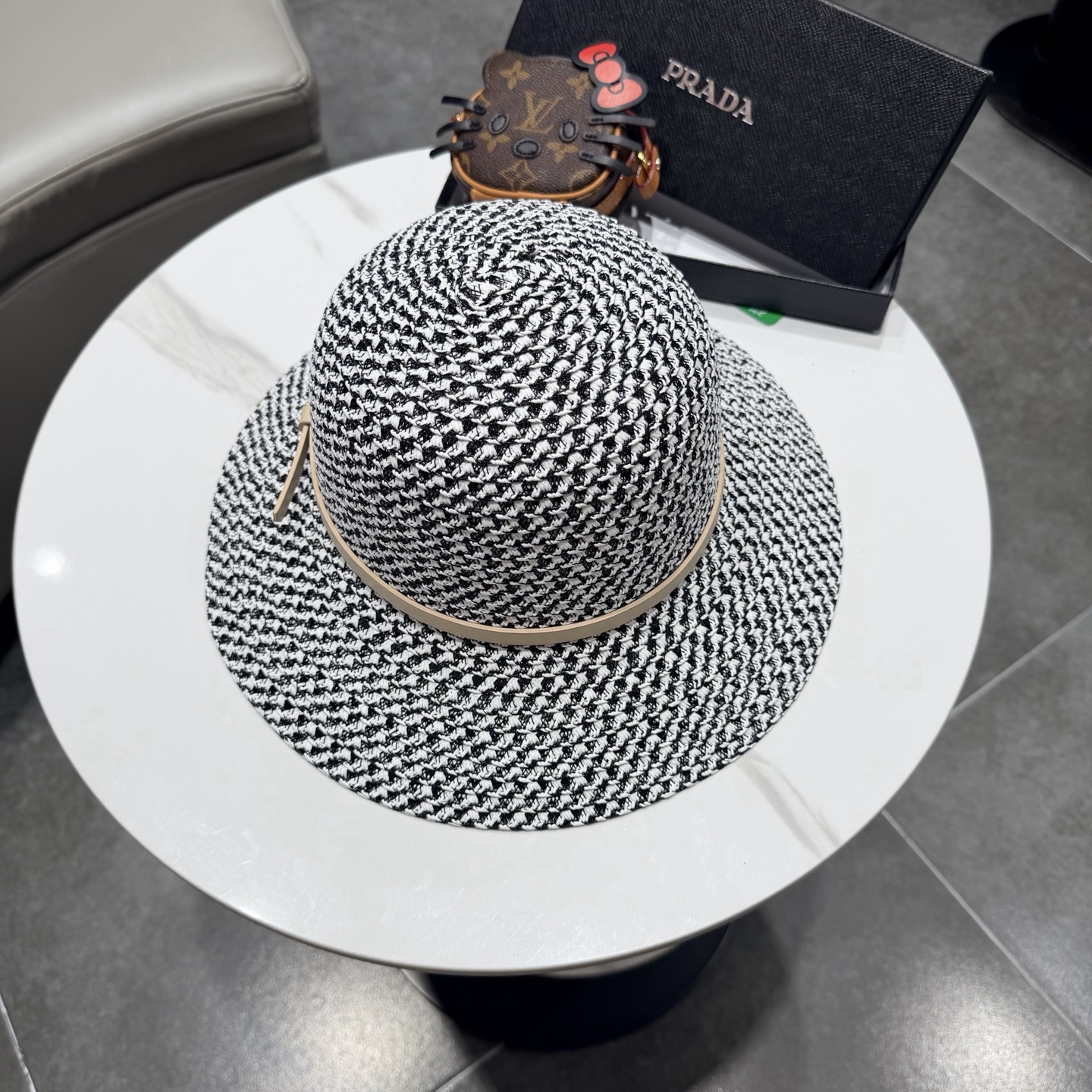 普拉达2026夏款礼帽，草帽，小清新 头围57cm