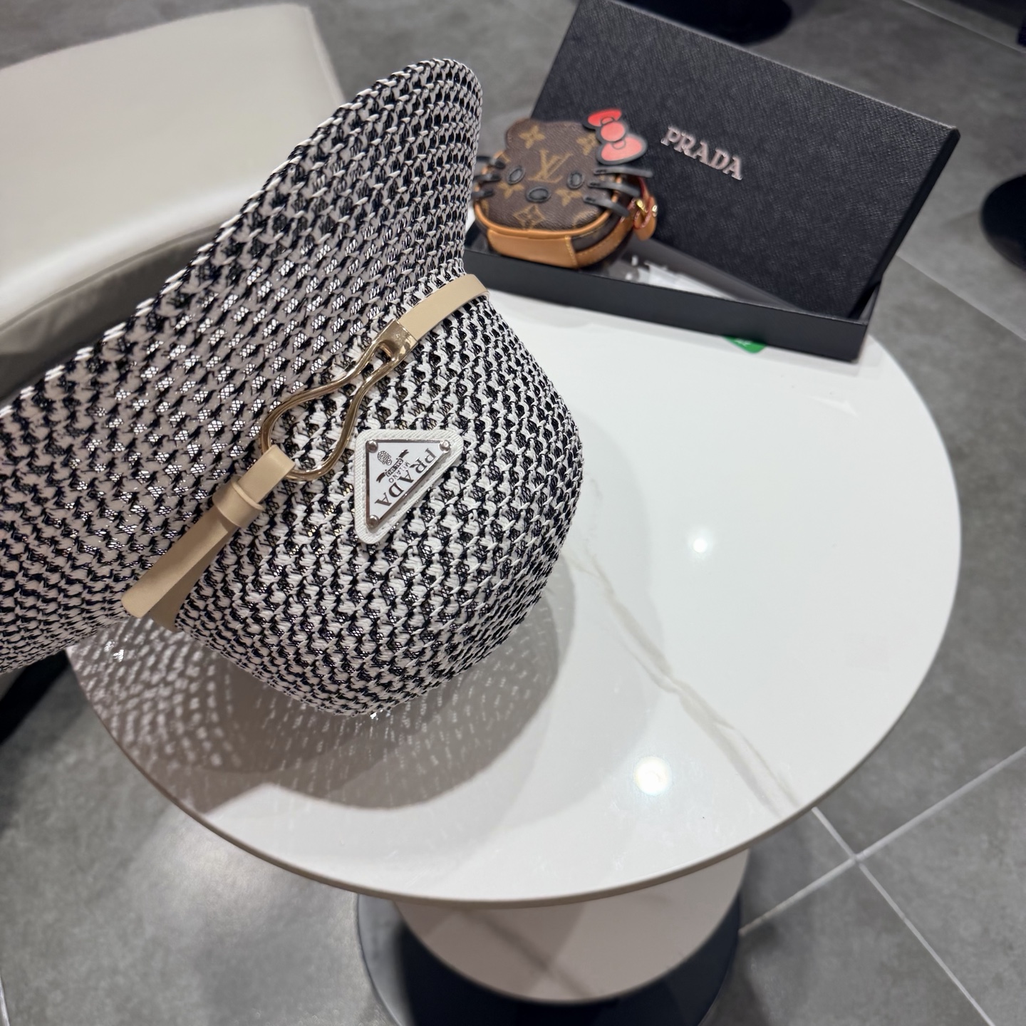 普拉达2026夏款礼帽，草帽，小清新 头围57cm