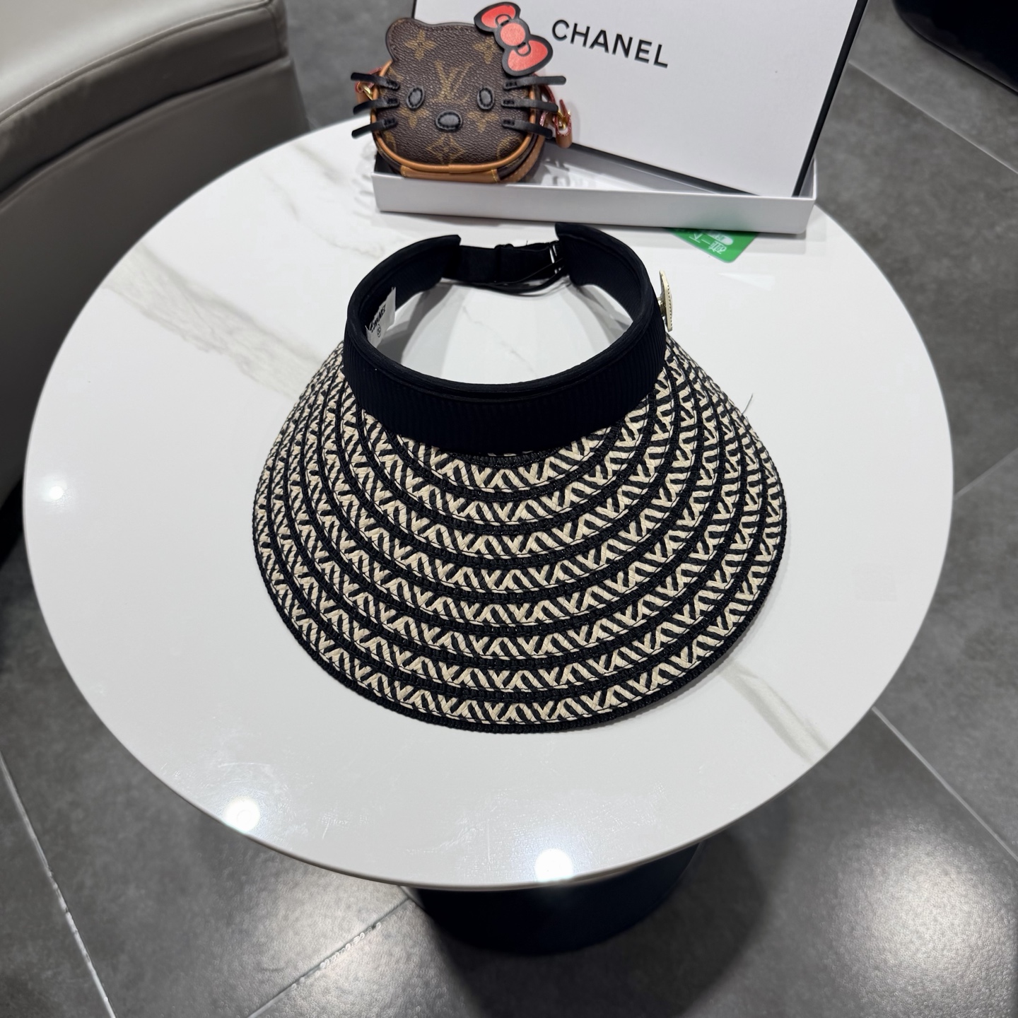 Chanel香奈儿发箍遮阳帽 空顶草帽