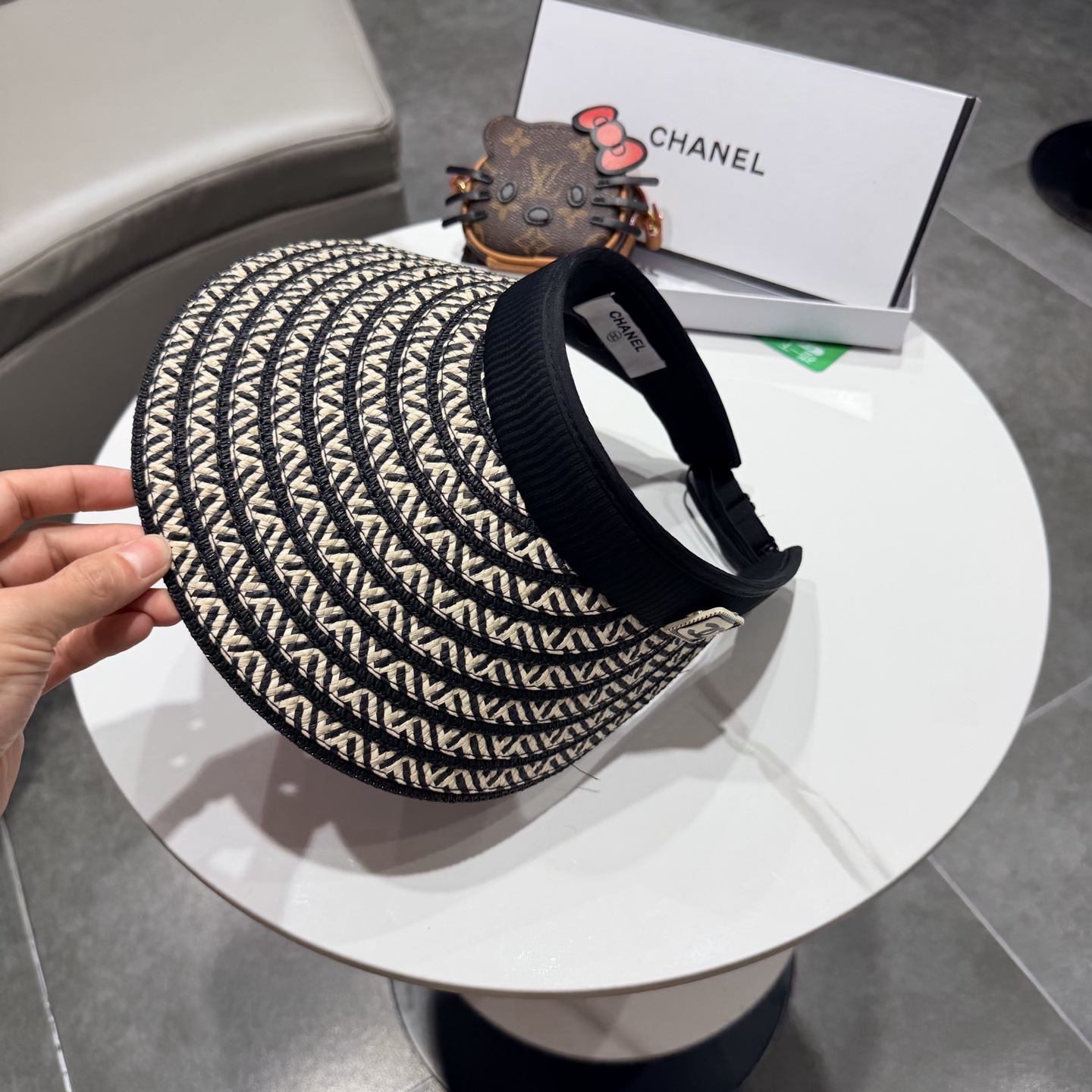 Chanel香奈儿发箍遮阳帽 空顶草帽