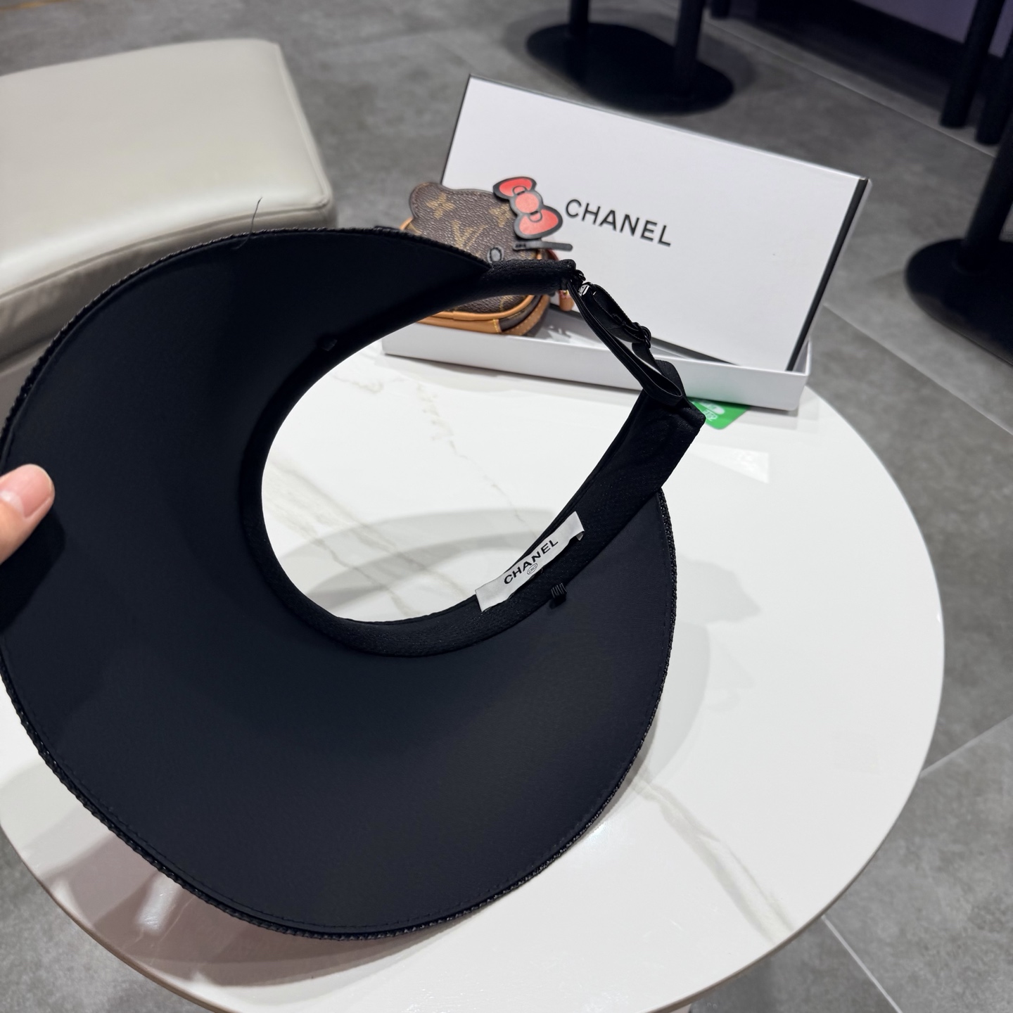 Chanel香奈儿发箍遮阳帽 空顶草帽