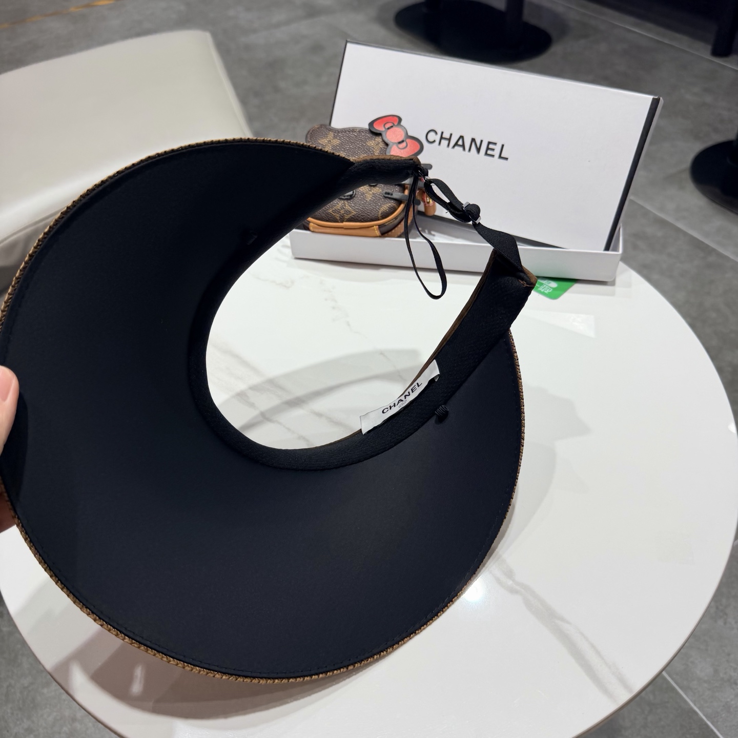 Chanel香奈儿发箍遮阳帽 空顶草帽