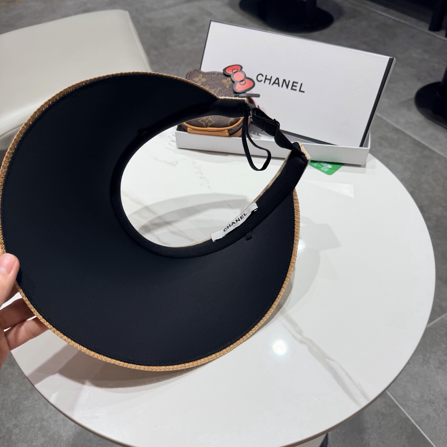 Chanel香奈儿发箍遮阳帽 空顶草帽