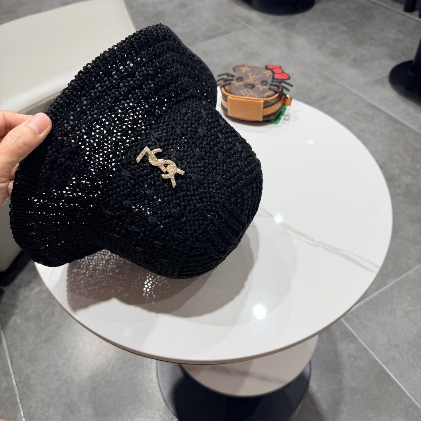 圣罗兰SAINT LAURENT 春夏季针织镂空撞色条纹水桶帽女百搭防晒出游遮阳帽渔夫帽显脸小