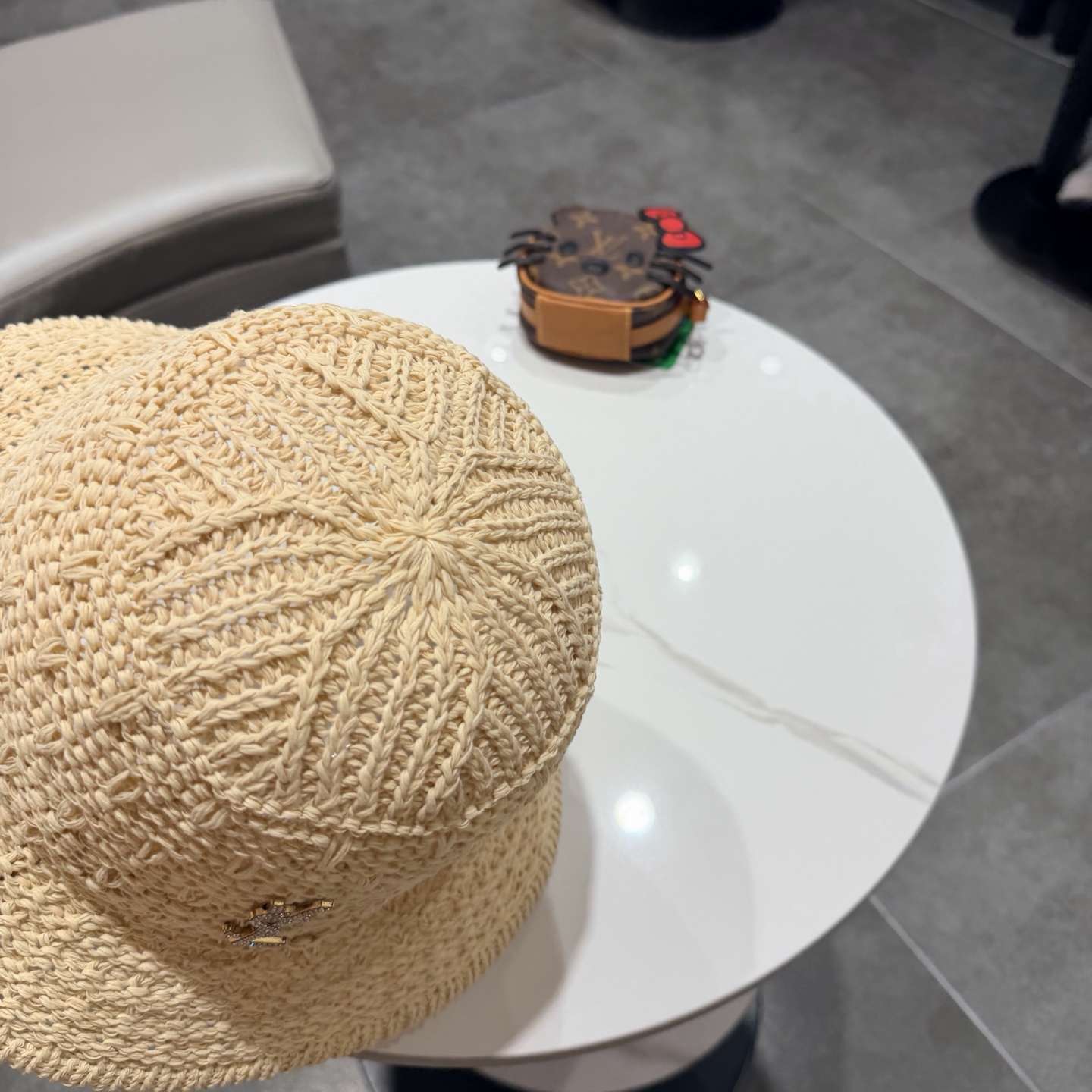 圣罗兰SAINT LAURENT 春夏季针织镂空撞色条纹水桶帽女百搭防晒出游遮阳帽渔夫帽显脸小