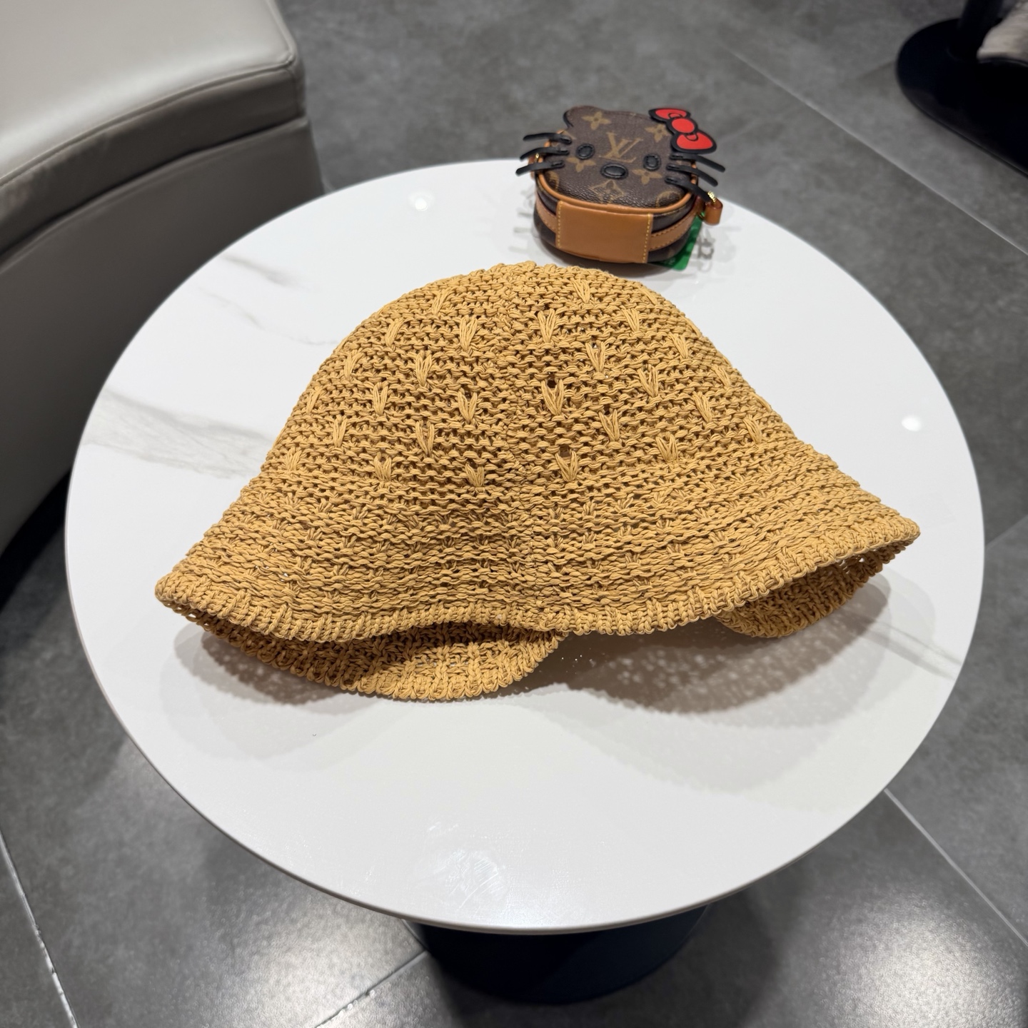 圣罗兰SAINT LAURENT 春夏季针织镂空撞色条纹水桶帽女百搭防晒出游遮阳帽渔夫帽显脸小