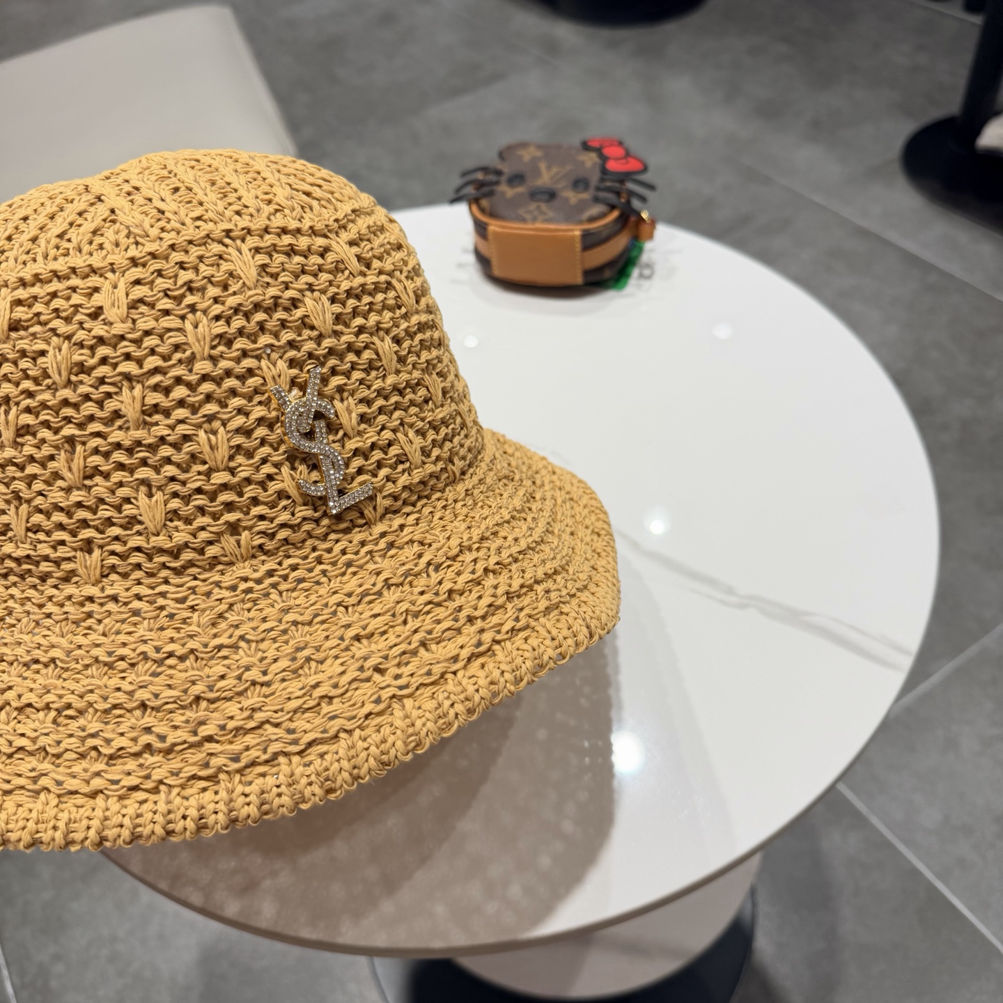 圣罗兰SAINT LAURENT 春夏季针织镂空撞色条纹水桶帽女百搭防晒出游遮阳帽渔夫帽显脸小