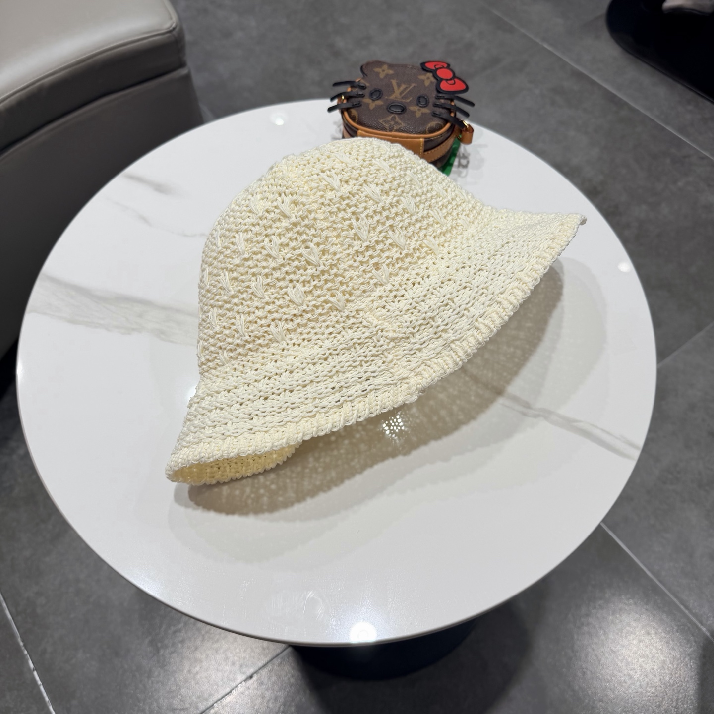 圣罗兰SAINT LAURENT 春夏季针织镂空撞色条纹水桶帽女百搭防晒出游遮阳帽渔夫帽显脸小