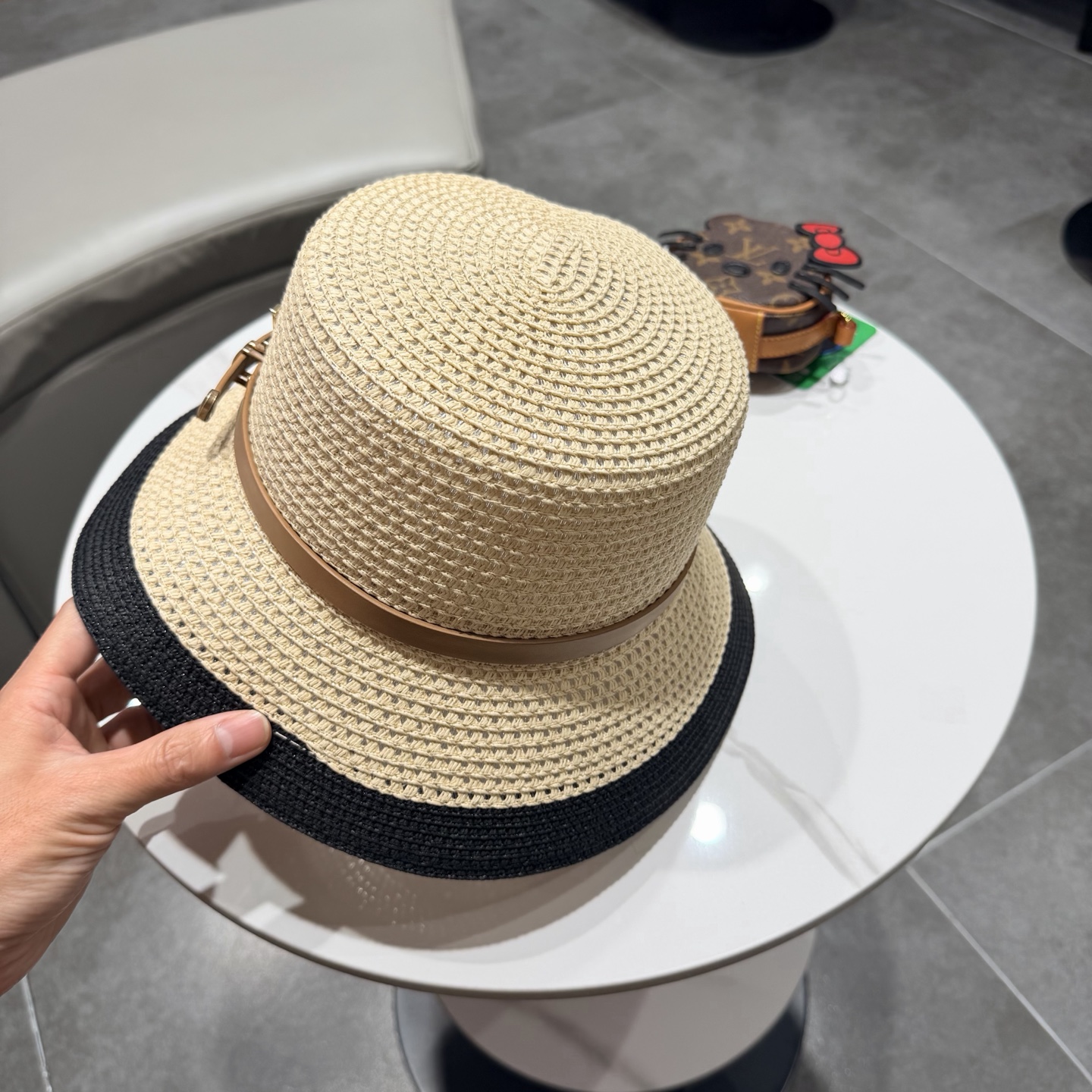 2026新款LV 草编经典爆款盆帽草帽礼帽🤩简约大方，百搭单品～出街首选，新款帽型超美腻