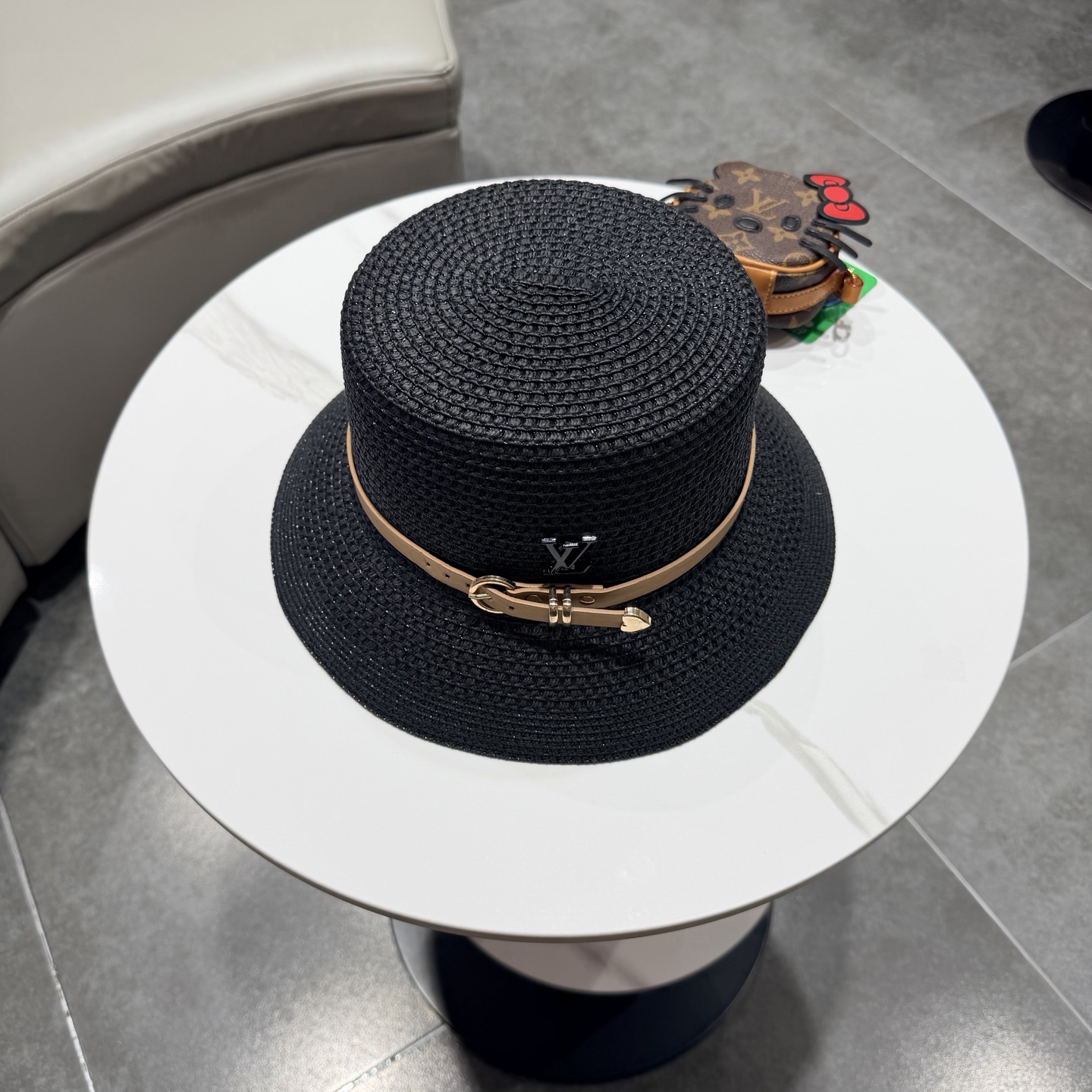 2026新款LV 草编经典爆款盆帽草帽礼帽🤩简约大方，百搭单品～出街首选，新款帽型超美腻