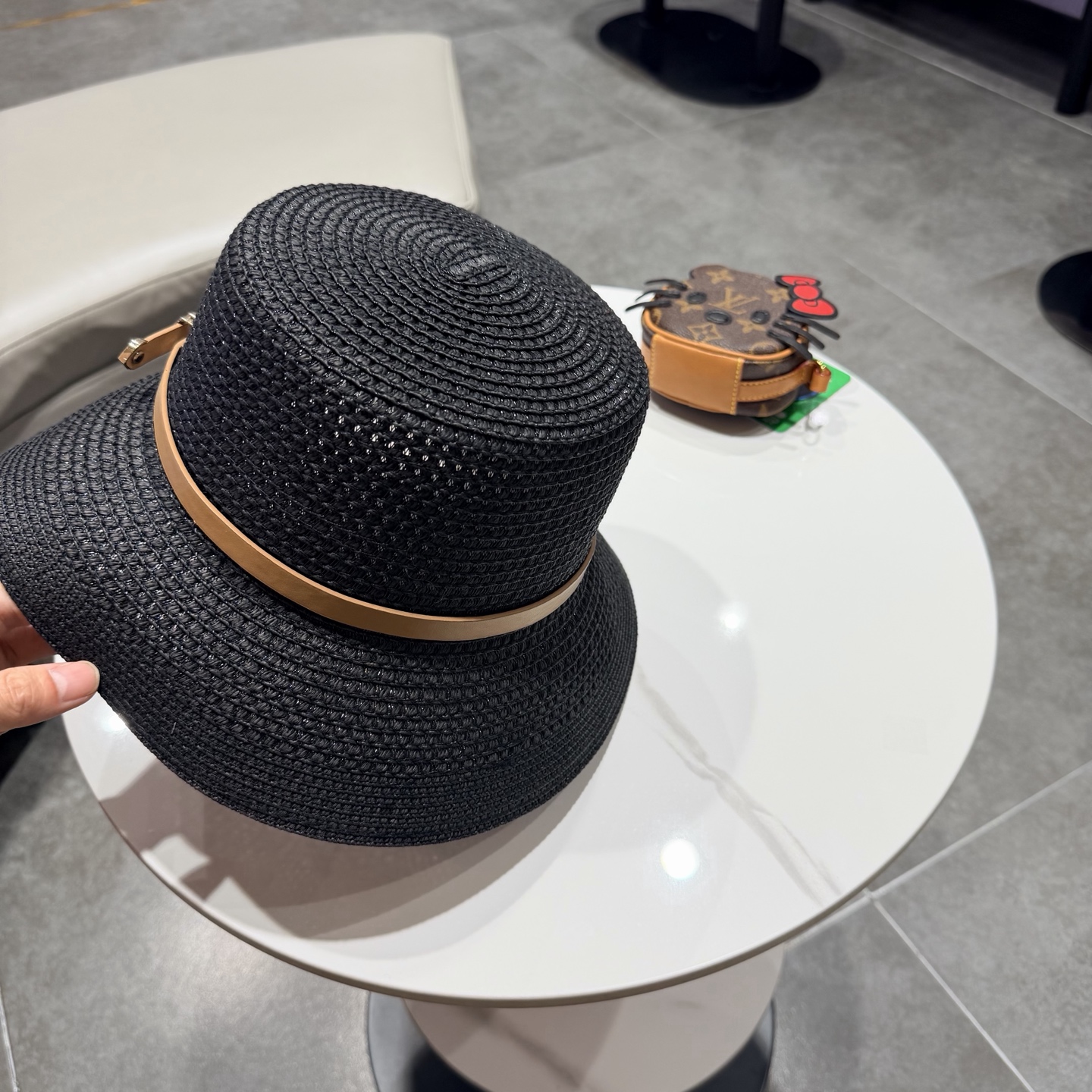 2026新款LV 草编经典爆款盆帽草帽礼帽🤩简约大方，百搭单品～出街首选，新款帽型超美腻