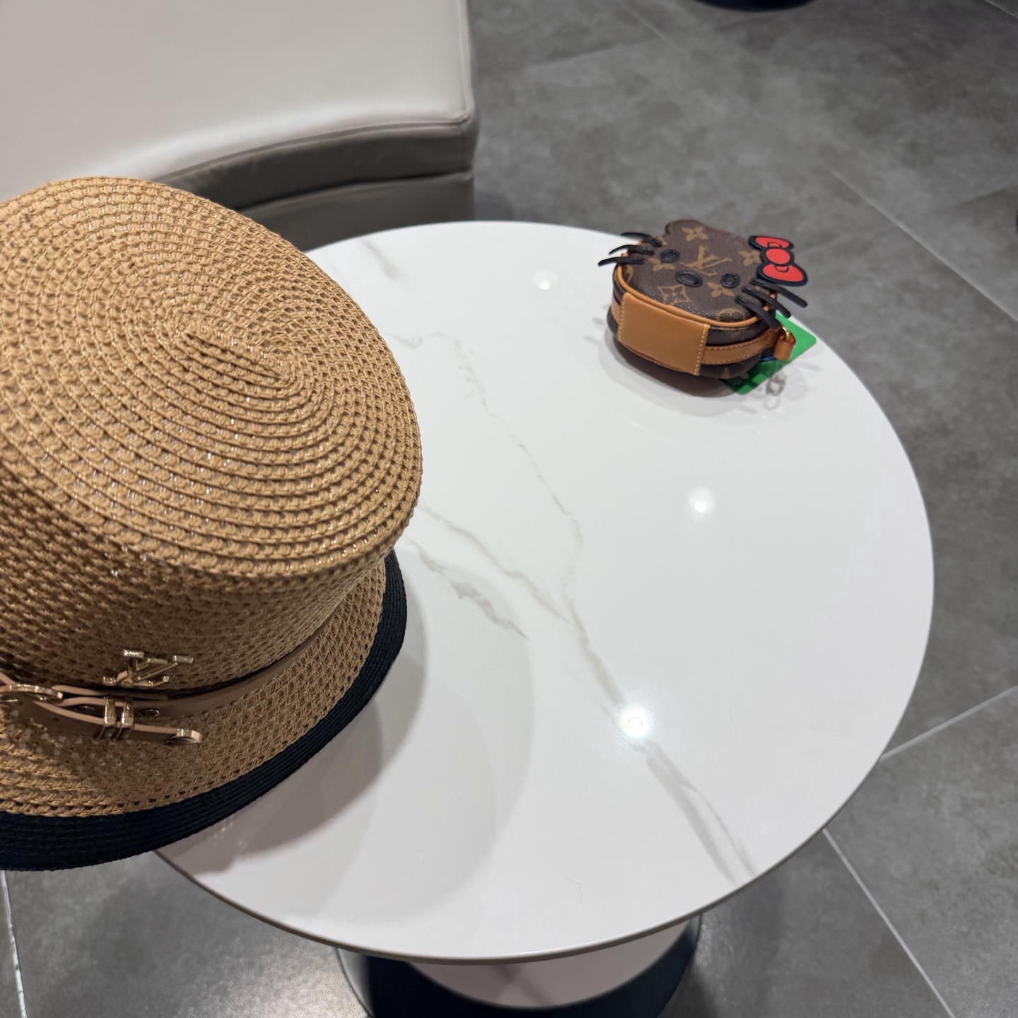 2026新款LV 草编经典爆款盆帽草帽礼帽🤩简约大方，百搭单品～出街首选，新款帽型超美腻