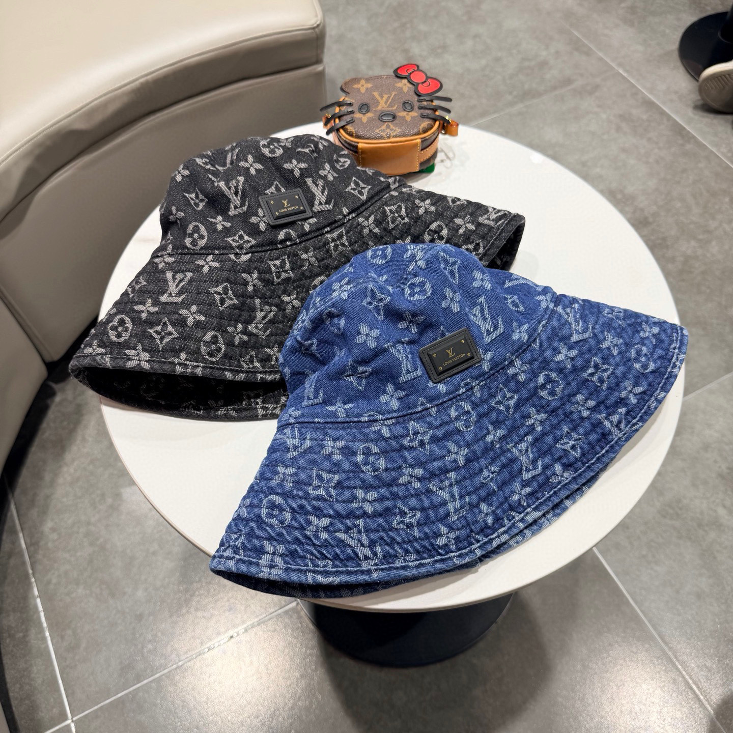 lv路易威登新款老花牛仔渔夫帽女秋冬季休闲百搭显脸小水桶帽男户外遮阳盆帽