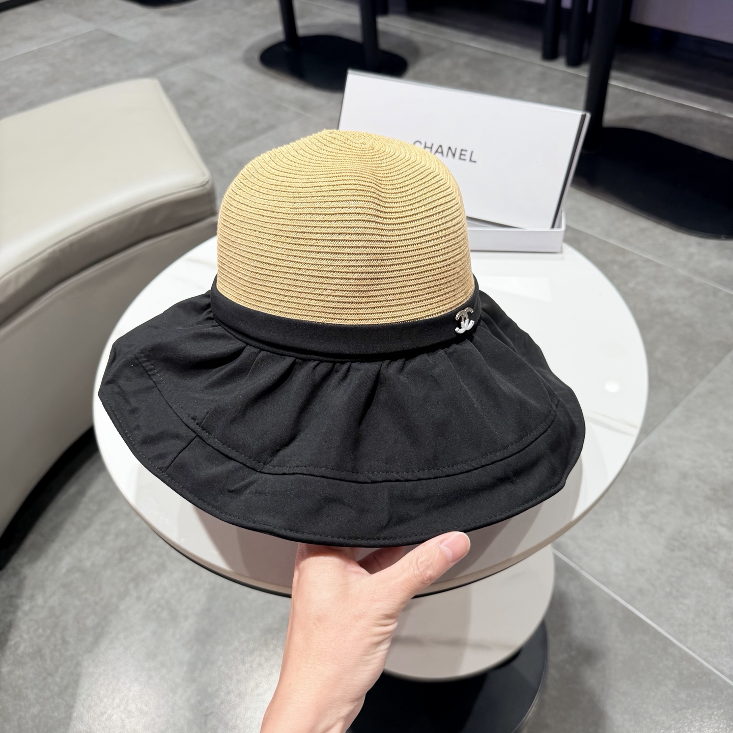 chanel香奈儿新款可收纳当包包渔夫帽子女防紫外线防晒太阳帽优雅百搭个性草帽学生