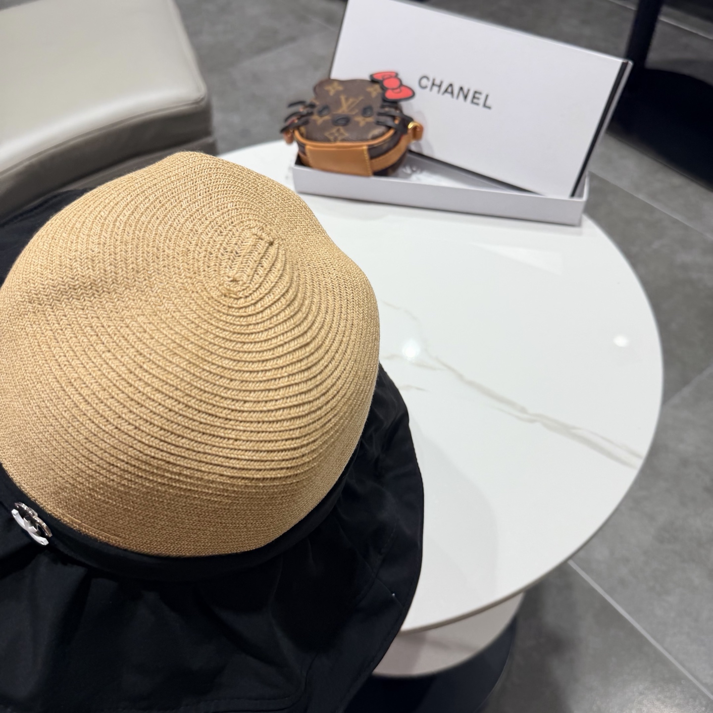 chanel香奈儿新款可收纳当包包渔夫帽子女防紫外线防晒太阳帽优雅百搭个性草帽学生