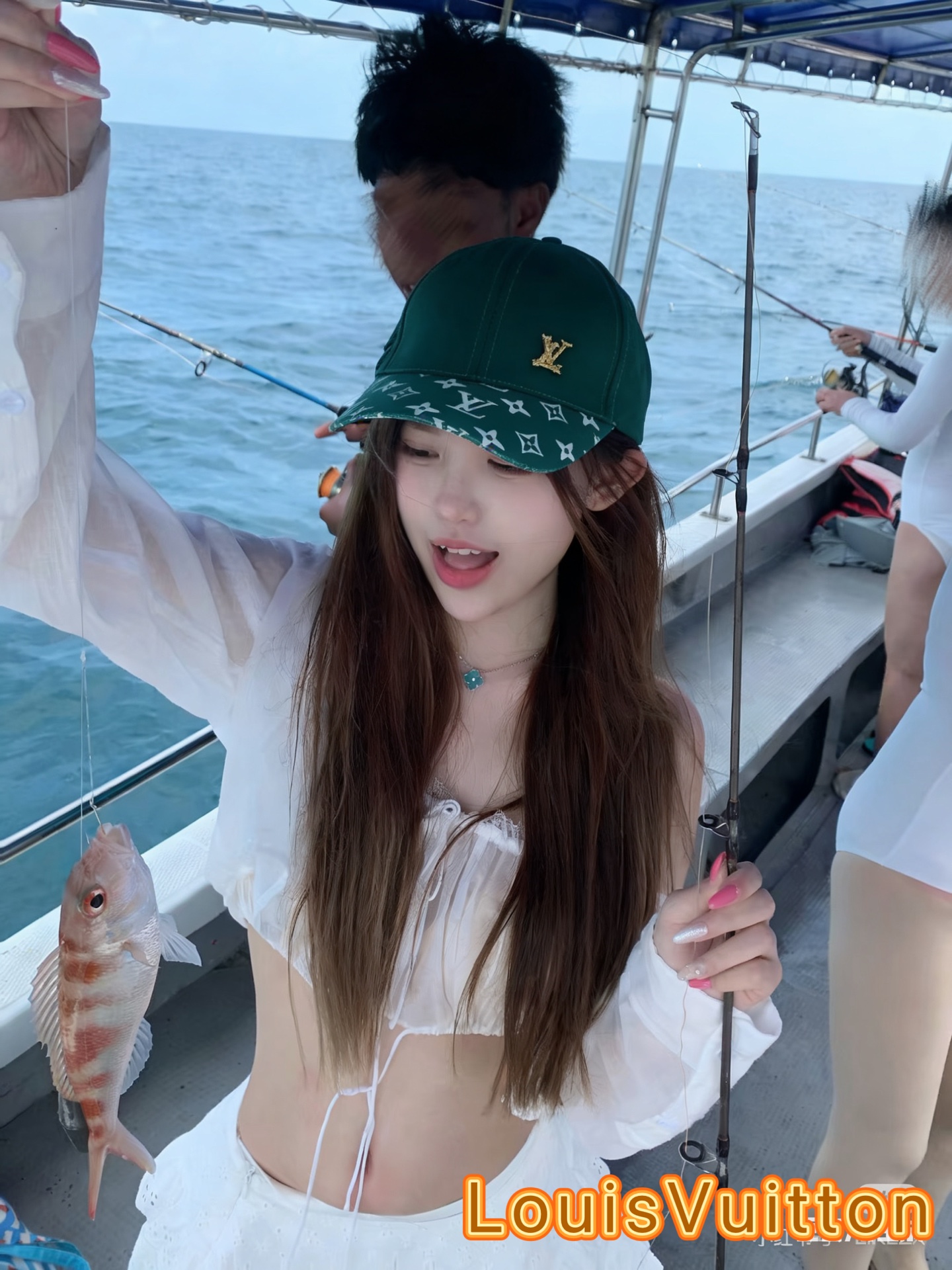 🧢路易威登棒球帽 LouisVuitton😍新款LV棒球帽，重工打造♥️高端大气，百搭款🤗男女通用！跑量