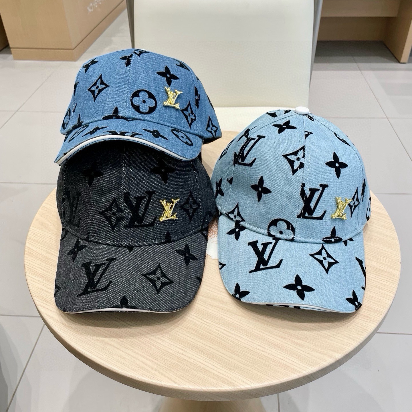 LouisVuitton2026新款棒球帽🧢  LV棒球帽，简约大气，男女通用