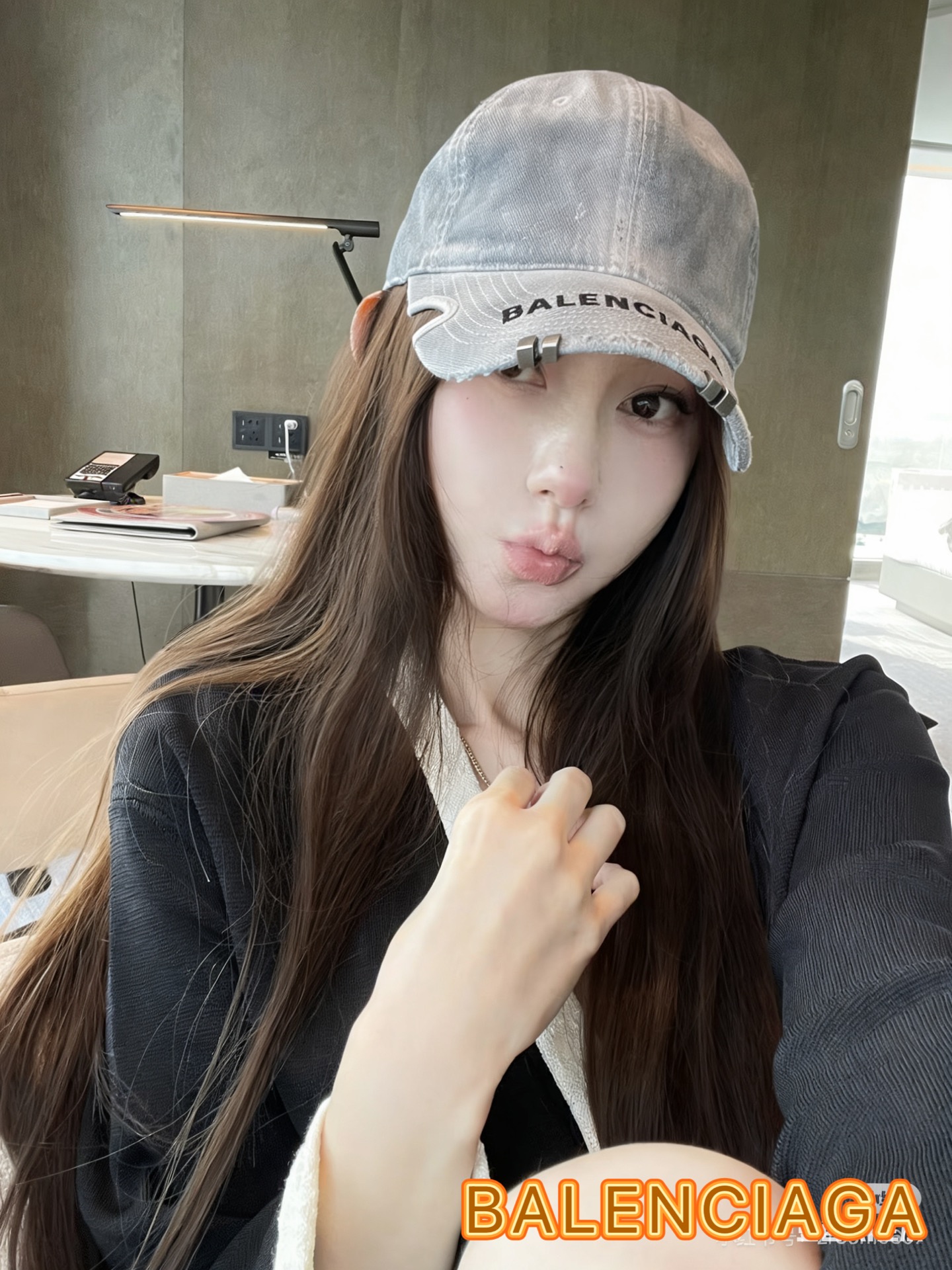 新品Balenciaga巴黎世家新款棒球帽现货秒发🧢简约时尚超级无敌好看的帽子！情侣款！原单货比起其他帽